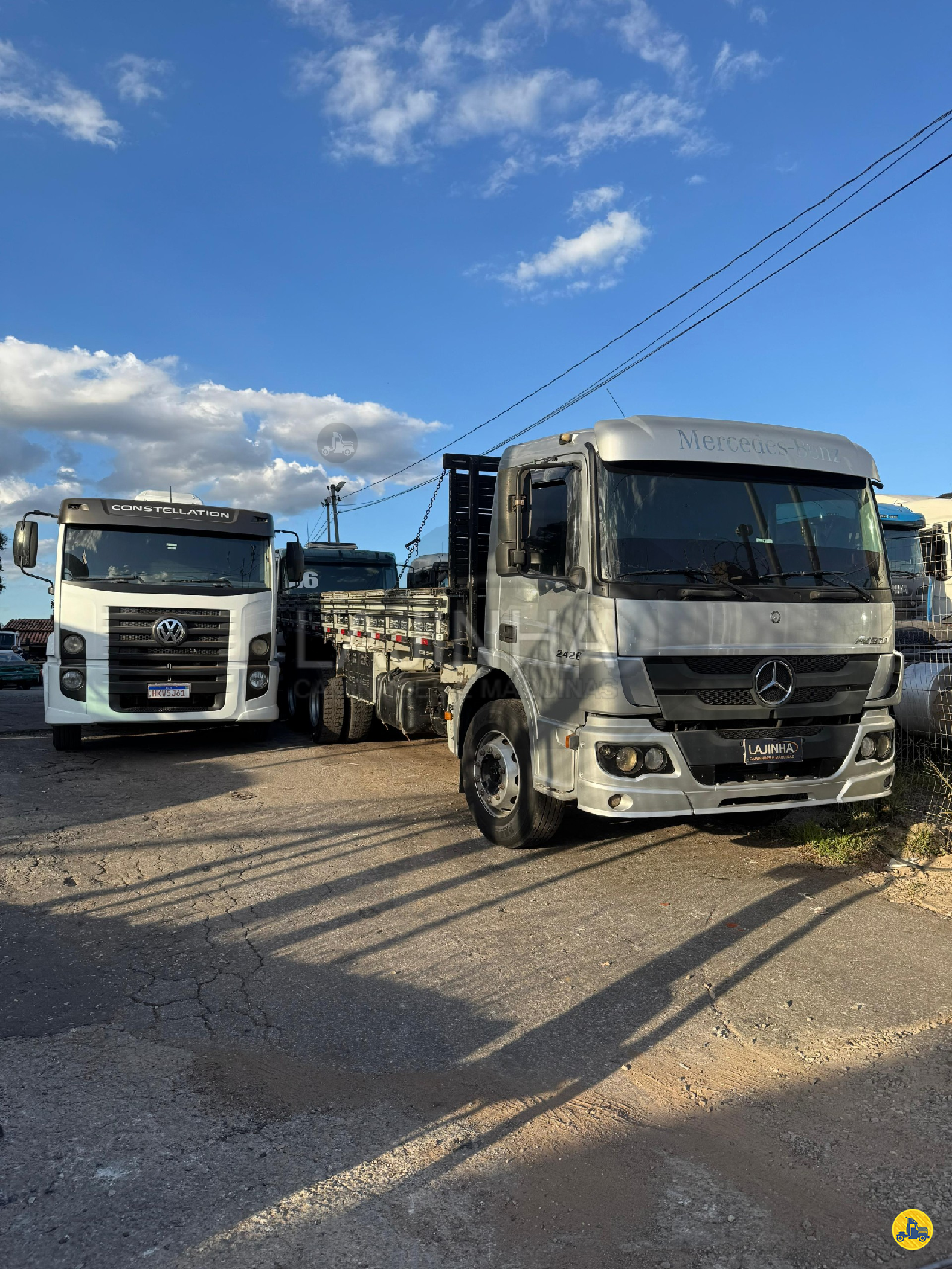 CAMINHAO MERCEDES-BENZ MB 2426 Carga Seca Truck 6x2 Lajinha Caminhões BETIM MINAS GERAIS MG