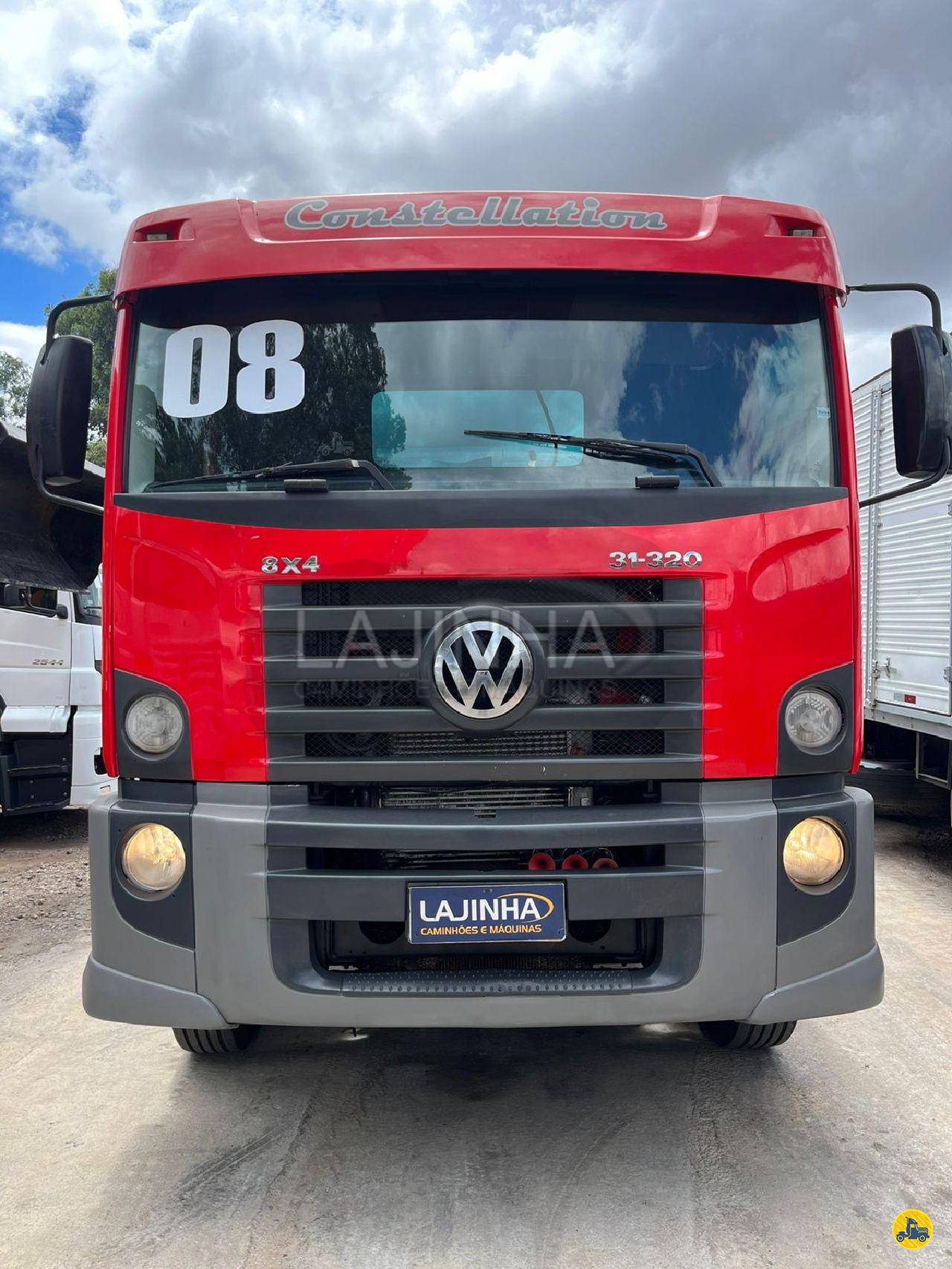 CAMINHAO VOLKSWAGEN VW 31320 Cavalo Mecânico BiTruck 8x4 Lajinha Caminhões BETIM MINAS GERAIS MG