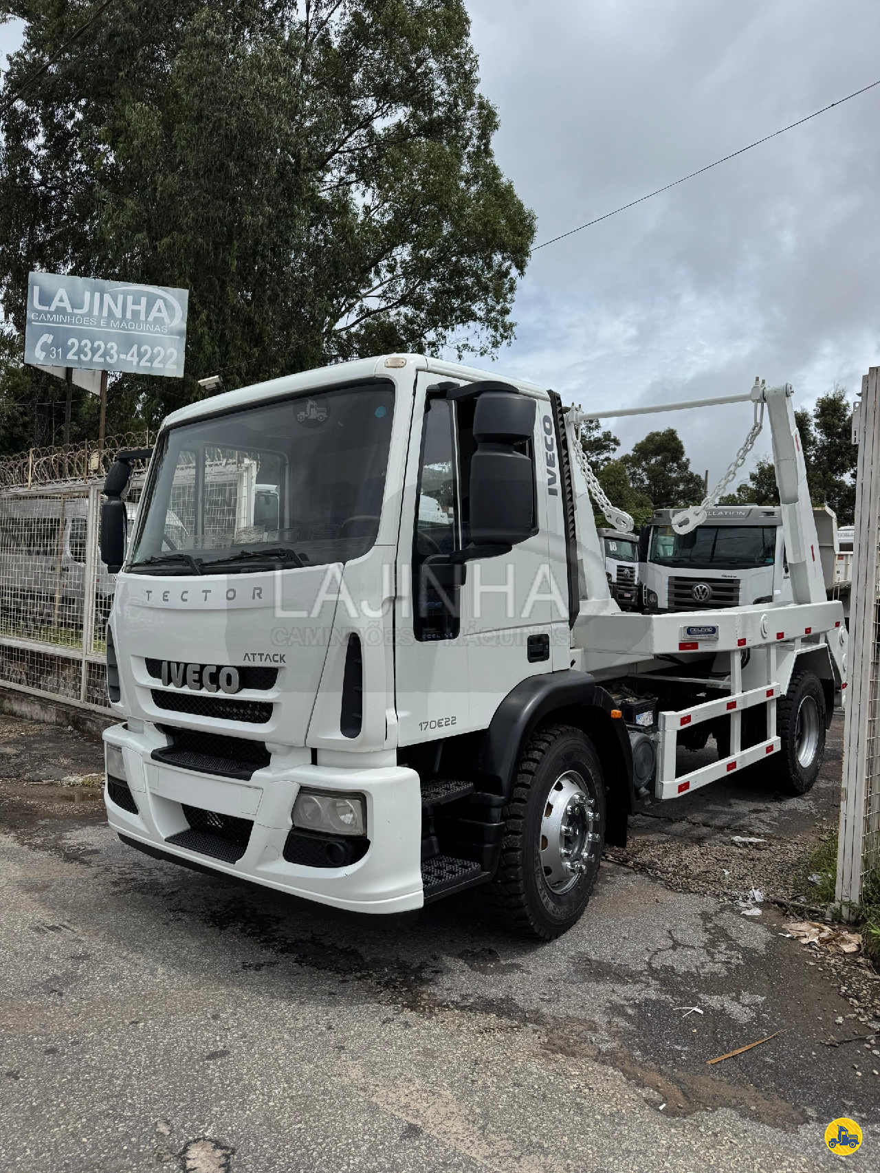 CAMINHAO IVECO TECTOR 170E22 Poliguindaste Toco 4x2 Lajinha Caminhões BETIM MINAS GERAIS MG