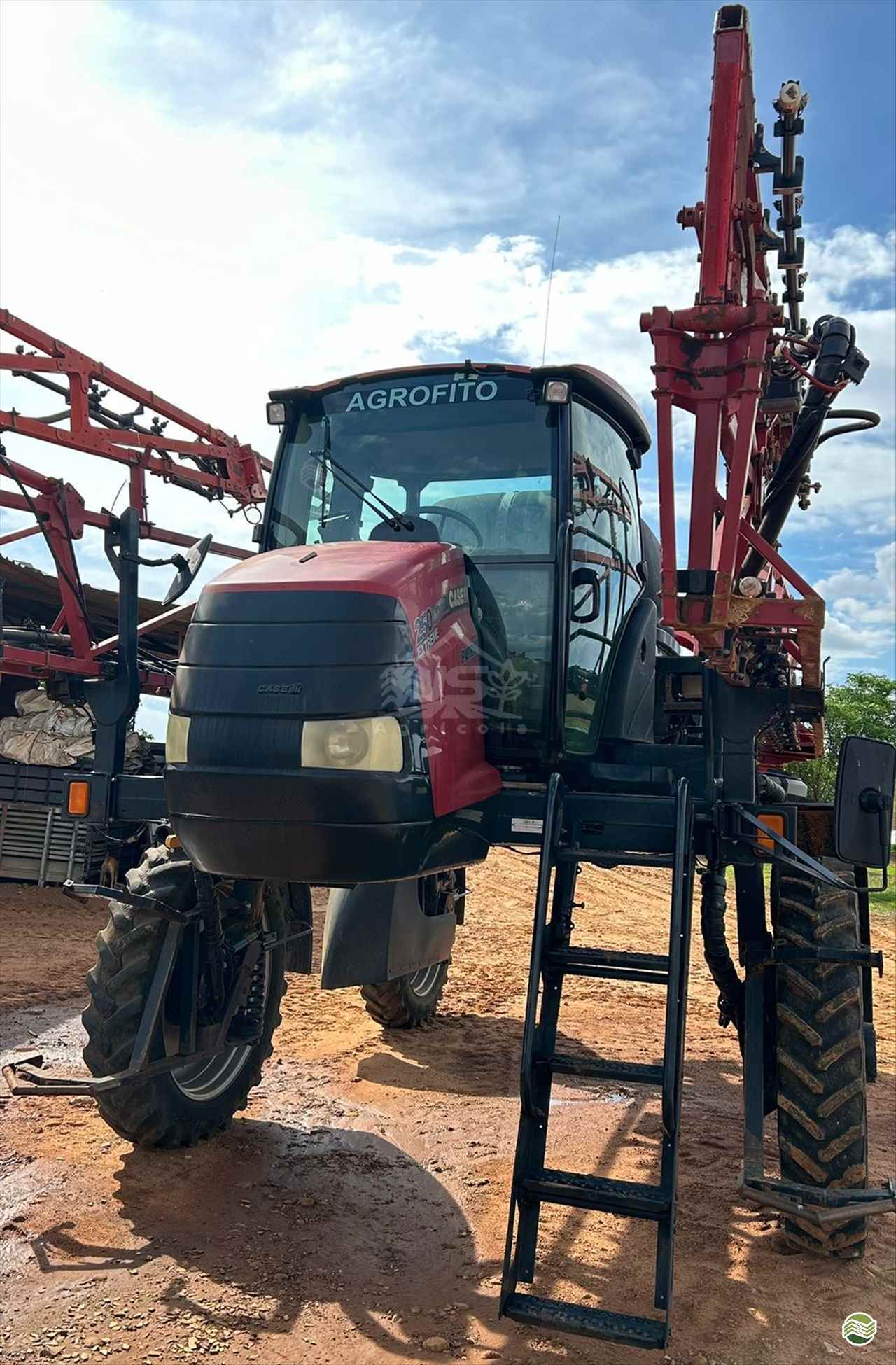 PULVERIZADOR CASE PATRIOT 250 Tração 4x4 JS Agrícola CAMPO VERDE MATO GROSSO MT