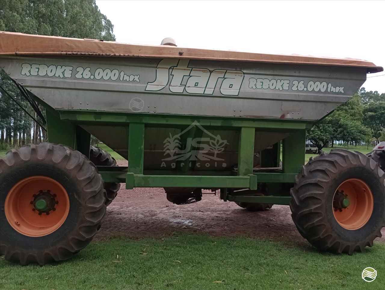IMPLEMENTOS AGRICOLAS CARRETA BAZUKA GRANELEIRA 26000 JS Agrícola CAMPO VERDE MATO GROSSO MT