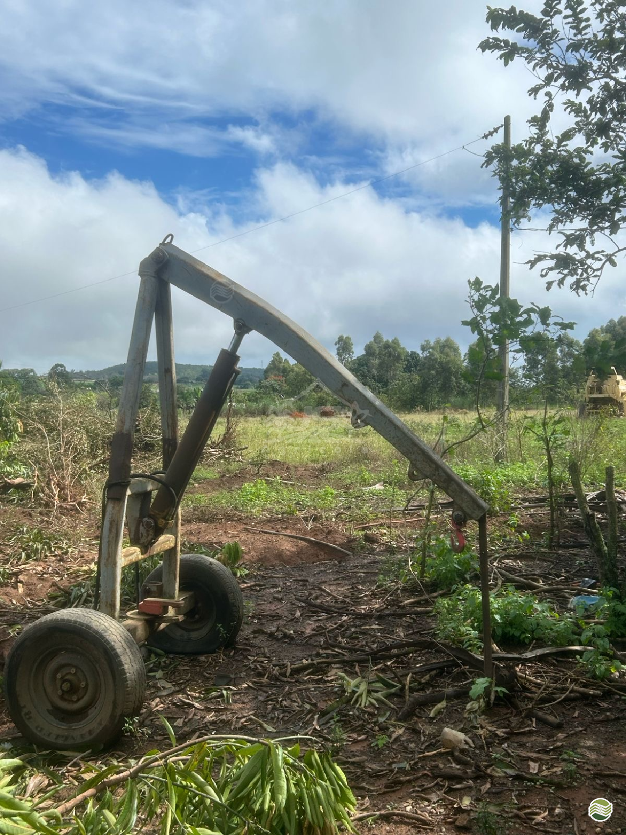 IMPLEMENTOS AGRICOLAS GUINCHO GUINCHO 1000 Kg JS Agrícola CAMPO VERDE MATO GROSSO MT