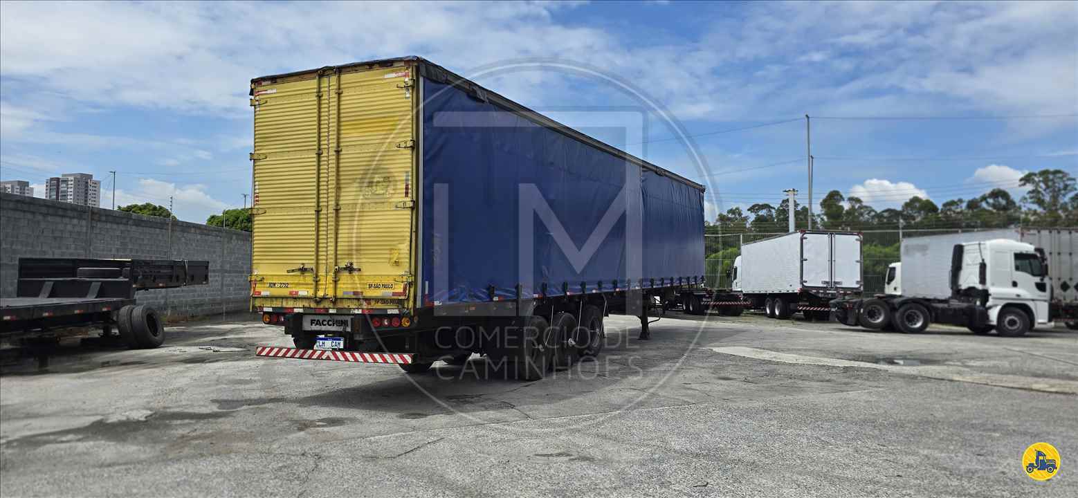 CARRETA SEMI-REBOQUE BAU SIDER Reta LM Caminhões CAJAMAR SÃO PAULO SP