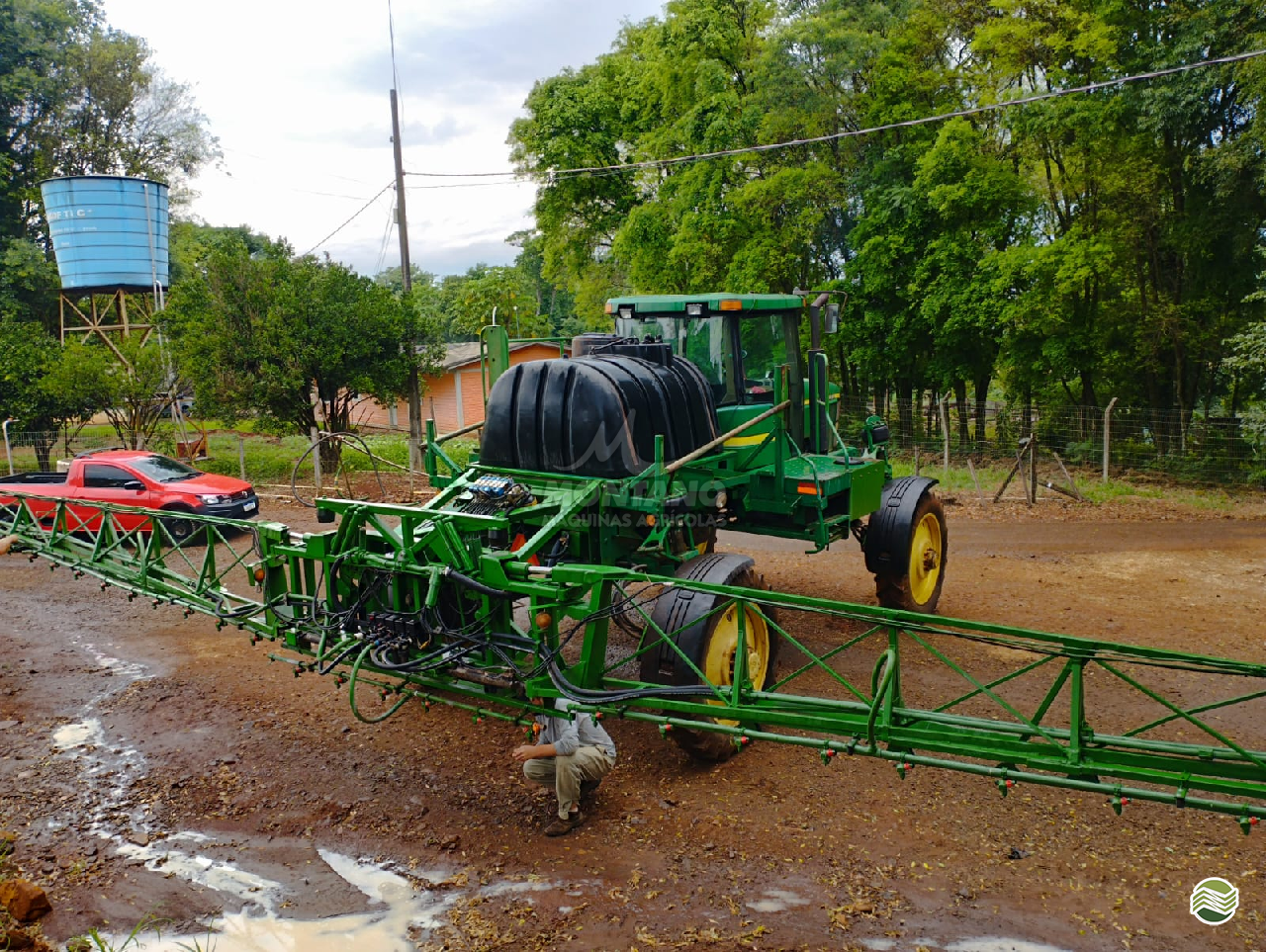 PULVERIZADOR JOHN DEERE JOHN DEERE 4700 Montano Máquinas Agrícolas LAGOA VERMELHA RIO GRANDE DO SUL RS