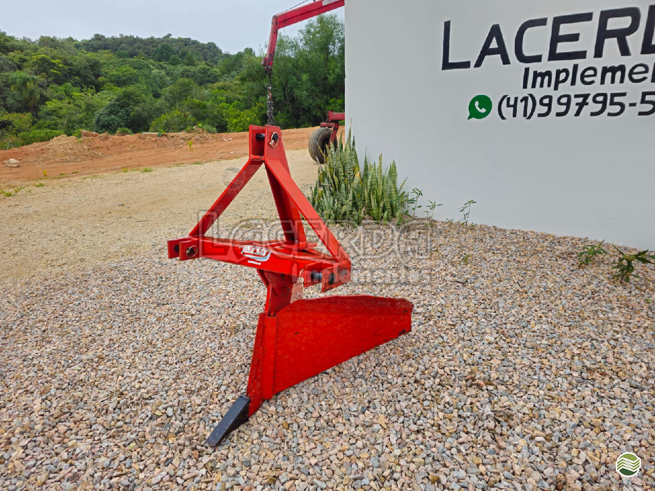 IMPLEMENTOS AGRICOLAS SULCADOR 1 LINHA Lacerda Implementos QUITANDINHA PARANÁ PR
