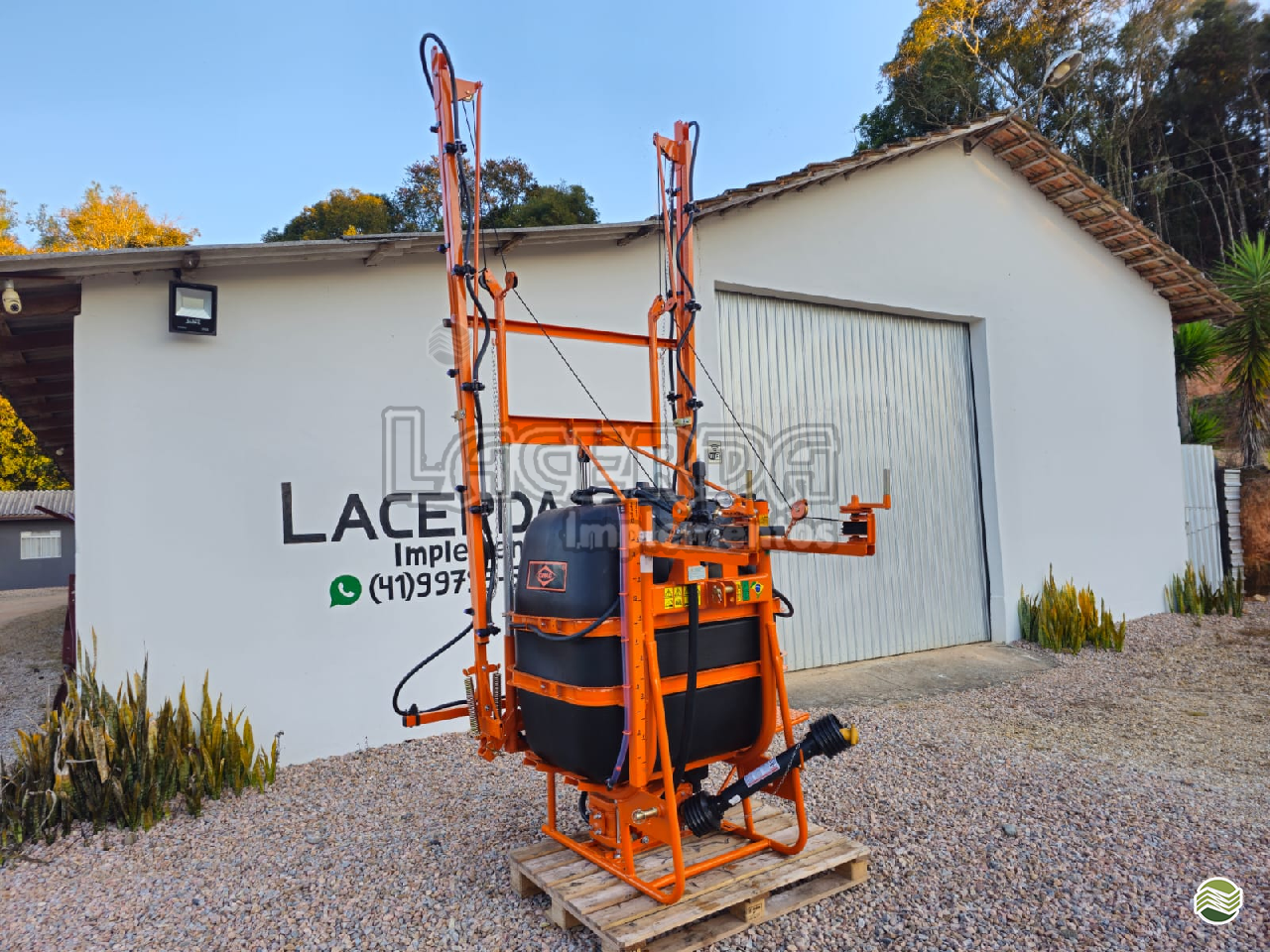 IMPLEMENTOS AGRICOLAS PULVERIZADOR 600L Lacerda Implementos QUITANDINHA PARANÁ PR