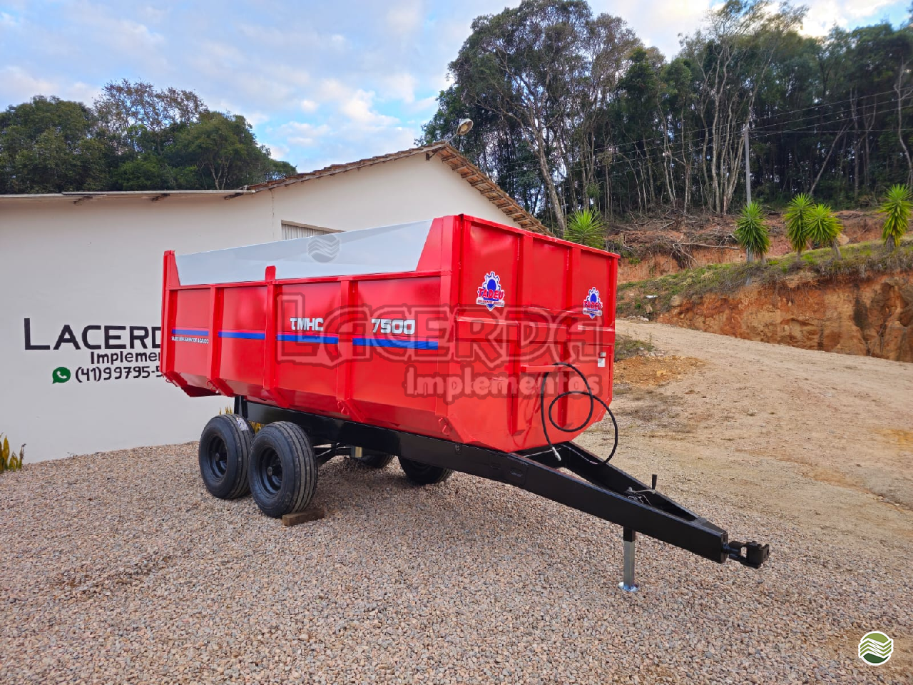 IMPLEMENTOS AGRICOLAS CARRETA AGRÍCOLA CARRETA BASCULANTE Lacerda Implementos QUITANDINHA PARANÁ PR