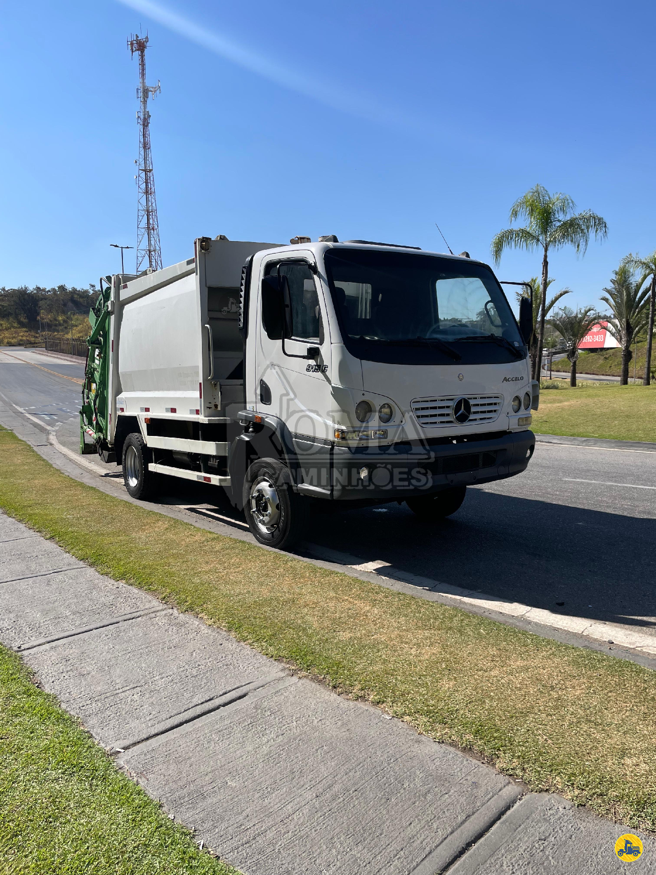 CAMINHAO MERCEDES-BENZ MB 915 Coletor de Lixo 3/4 4x2 Roma Caminhões CONTAGEM MINAS GERAIS MG
