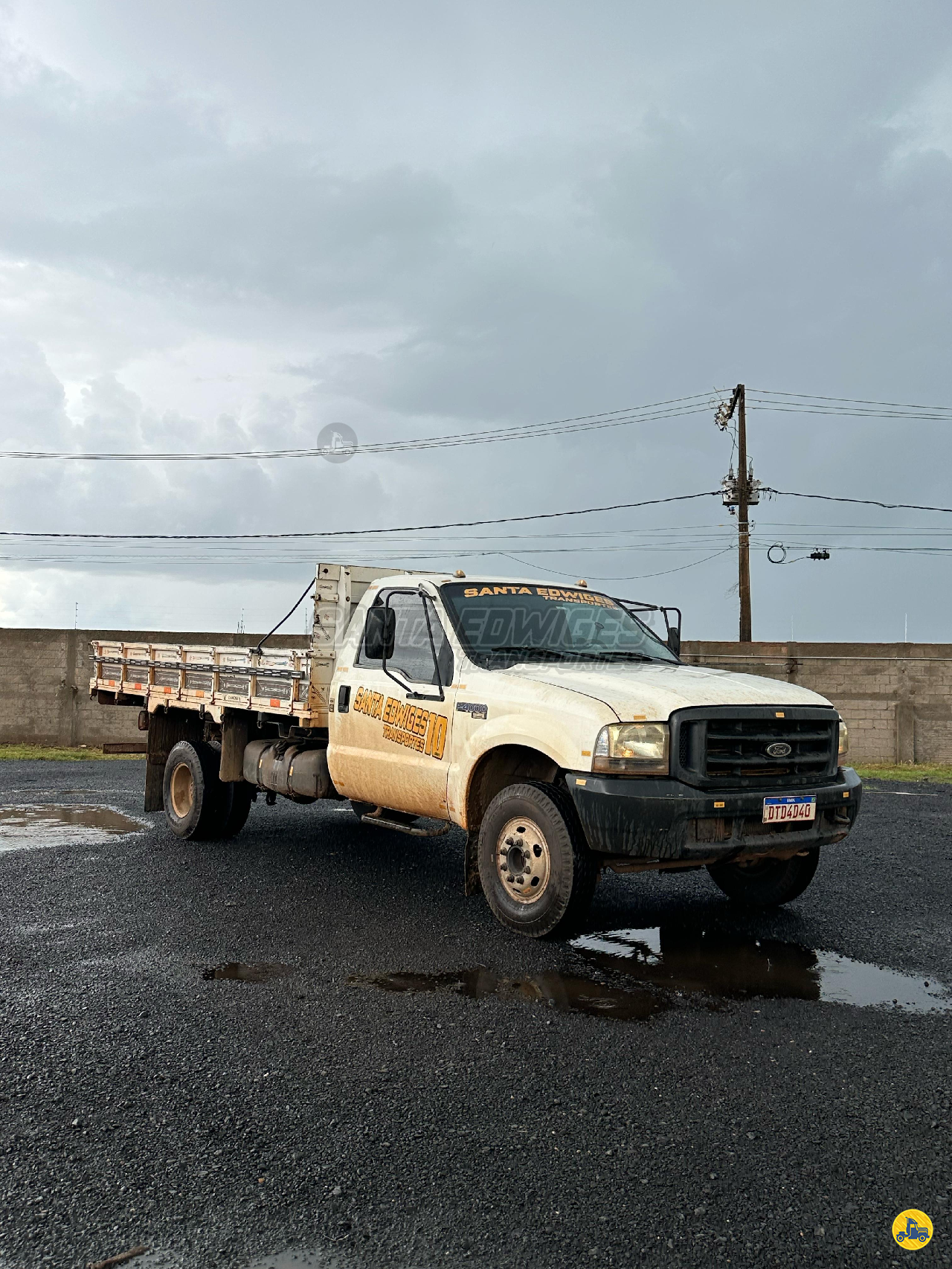 CAMINHAO FORD F4000 Grade Baixa 3/4 4x2 Santa Edwiges Transportes UBERABA MINAS GERAIS MG