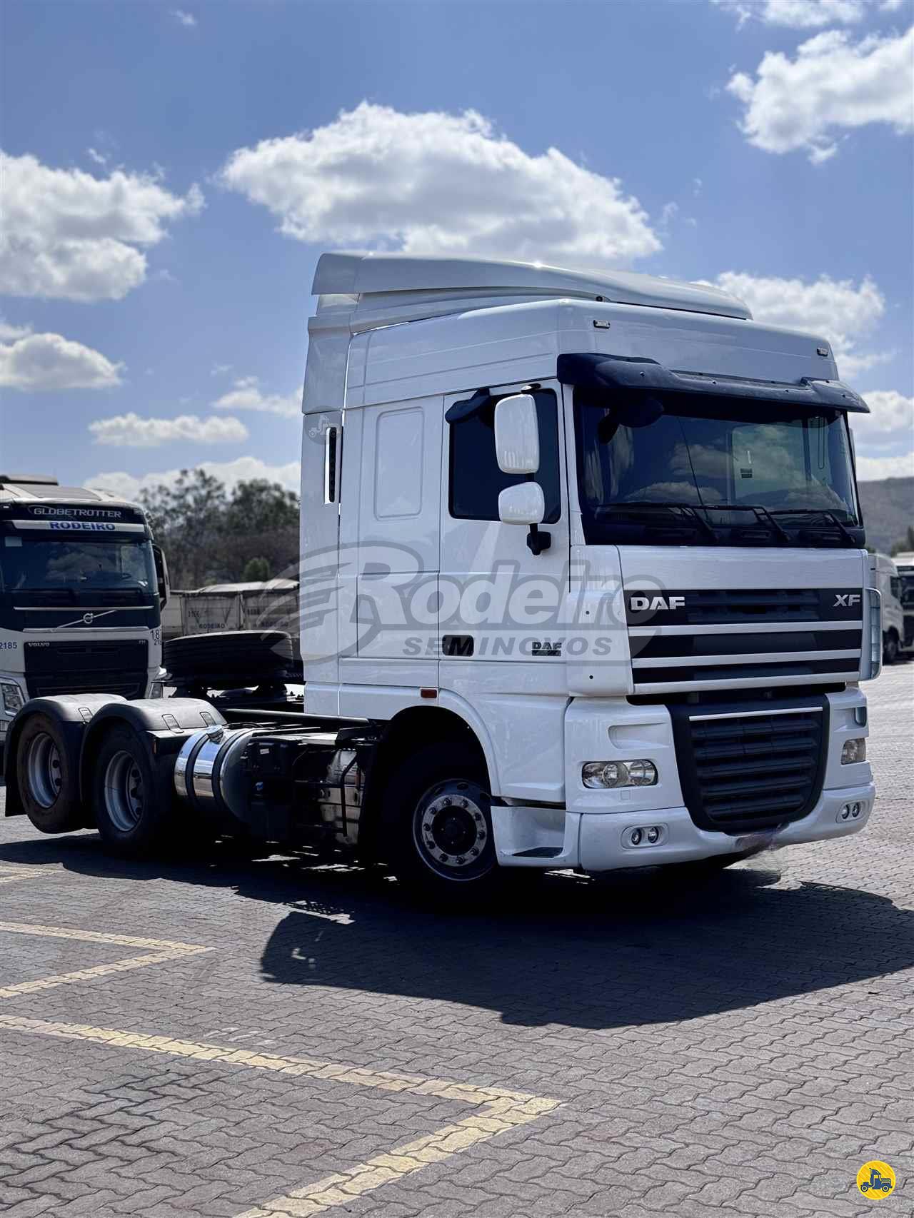 CAMINHAO DAF DAF XF105 460 Cavalo Mecânico Truck 6x2 Rodeiro Seminovos SETE LAGOAS MINAS GERAIS MG