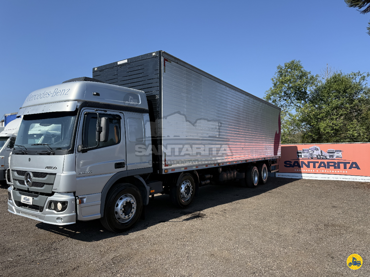 CAMINHAO MERCEDES-BENZ MB 2430 Baú Furgão BiTruck 8x2 Santa Rita Caminhões FAZENDA VILANOVA RIO GRANDE DO SUL RS