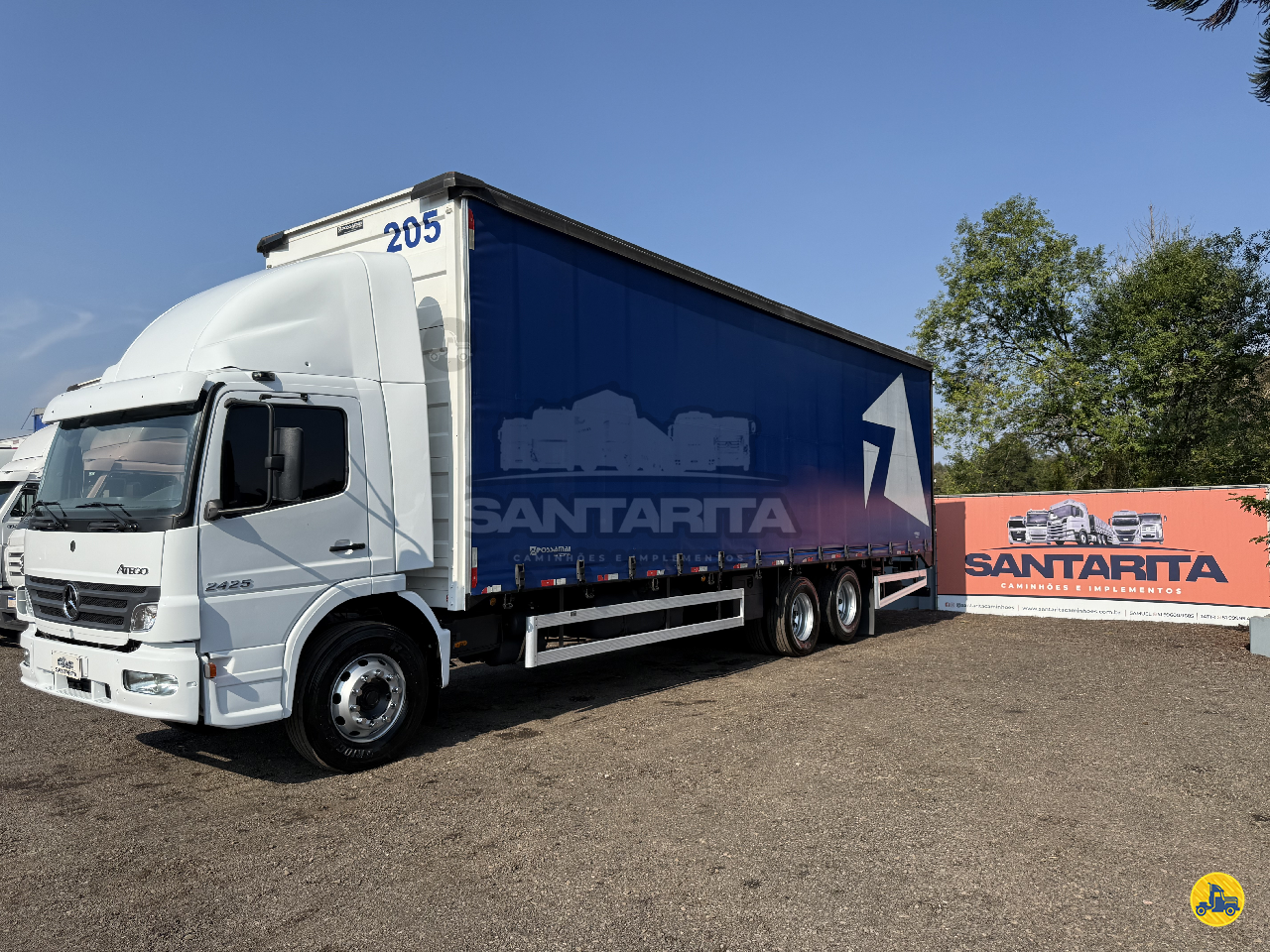 CAMINHAO MERCEDES-BENZ MB 2425 Baú Sider Truck 6x2 Santa Rita Caminhões FAZENDA VILANOVA RIO GRANDE DO SUL RS