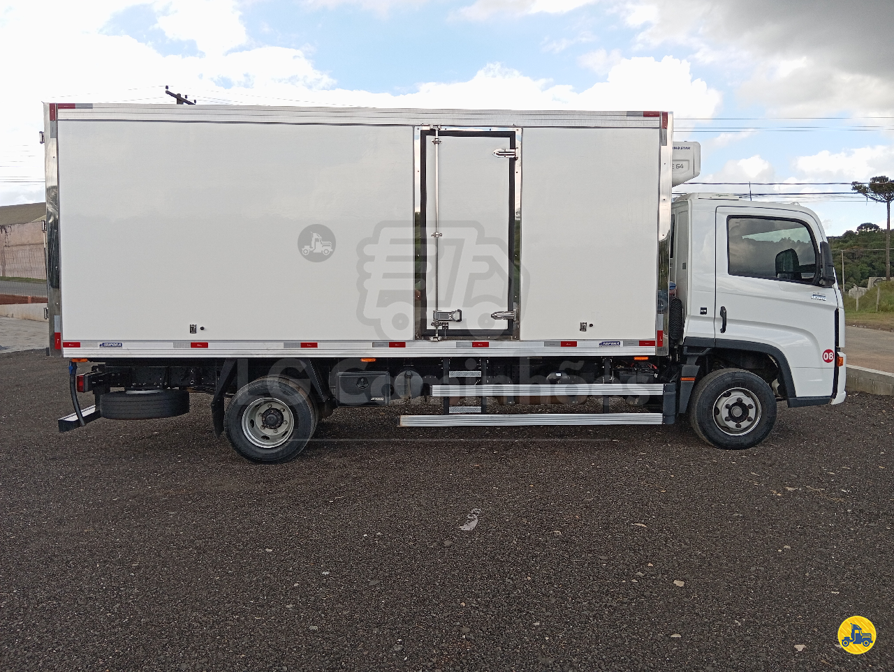 CAMINHAO VOLKSWAGEN VW 11180 Baú Frigorífico Toco 4x2 LG Caminhões ALMIRANTE TAMANDARE PARANÁ PR