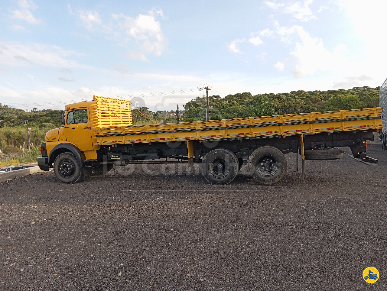 CAMINHAO MERCEDES-BENZ MB 1113 Graneleiro Truck 6x2 LG Caminhões ALMIRANTE TAMANDARE PARANÁ PR