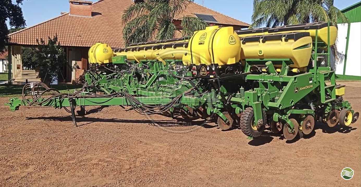 PLANTADEIRA JOHN DEERE PLANTADEIRAS 1111 Brasil Rural - Agronegócios CAMPINA DA LAGOA PARANÁ PR