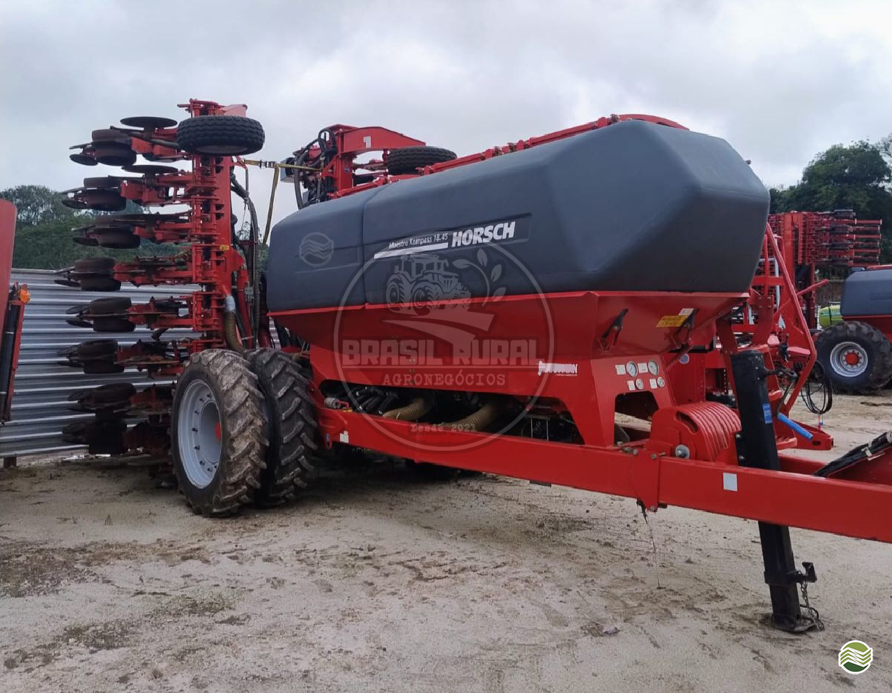PLANTADEIRA HORSCH MAESTRO KOMPASS 18 Brasil Rural - Agronegócios CAMPINA DA LAGOA PARANÁ PR
