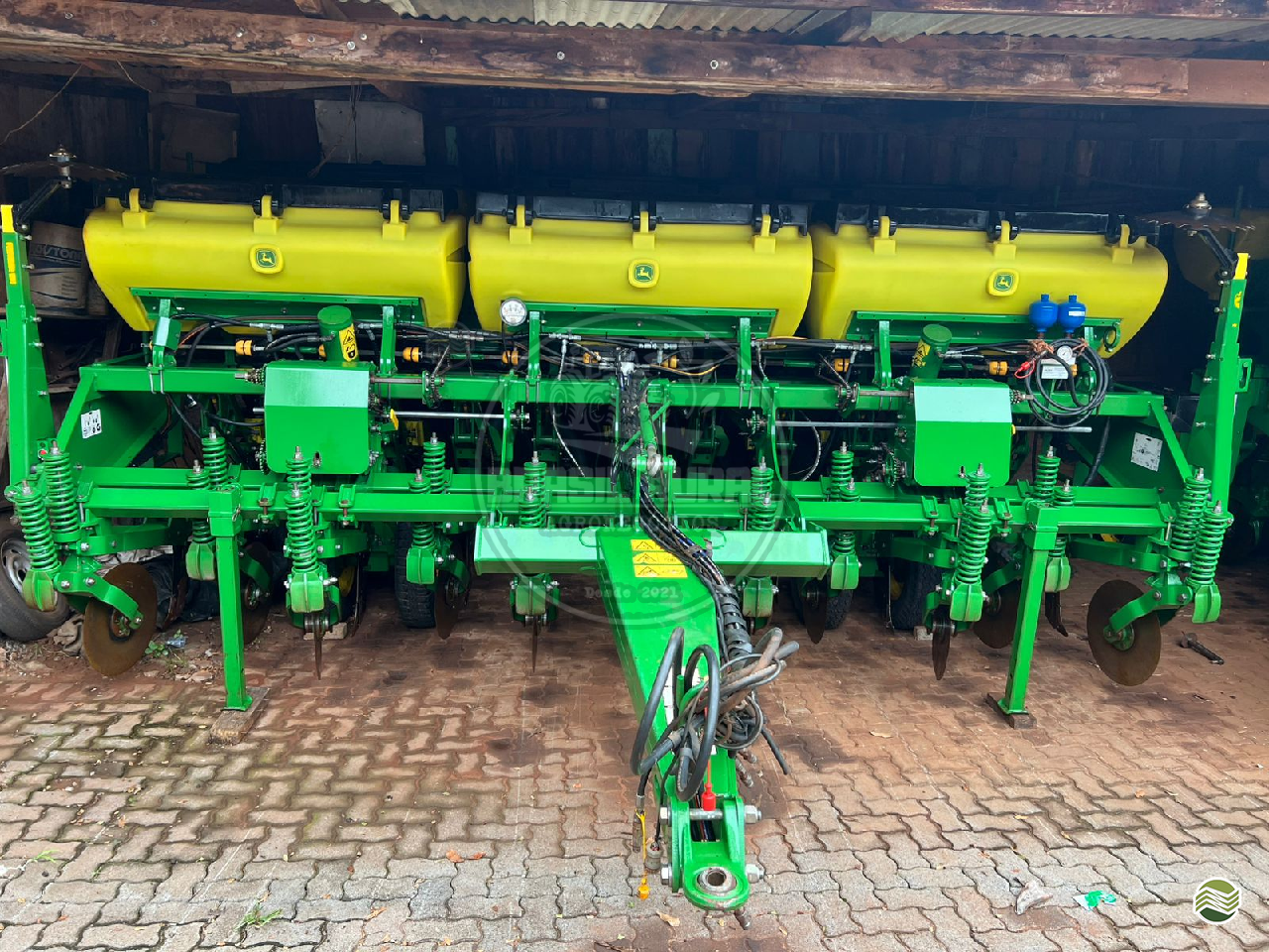 PLANTADEIRA JOHN DEERE PLANTADEIRAS 1111 Brasil Rural - Agronegócios CAMPINA DA LAGOA PARANÁ PR