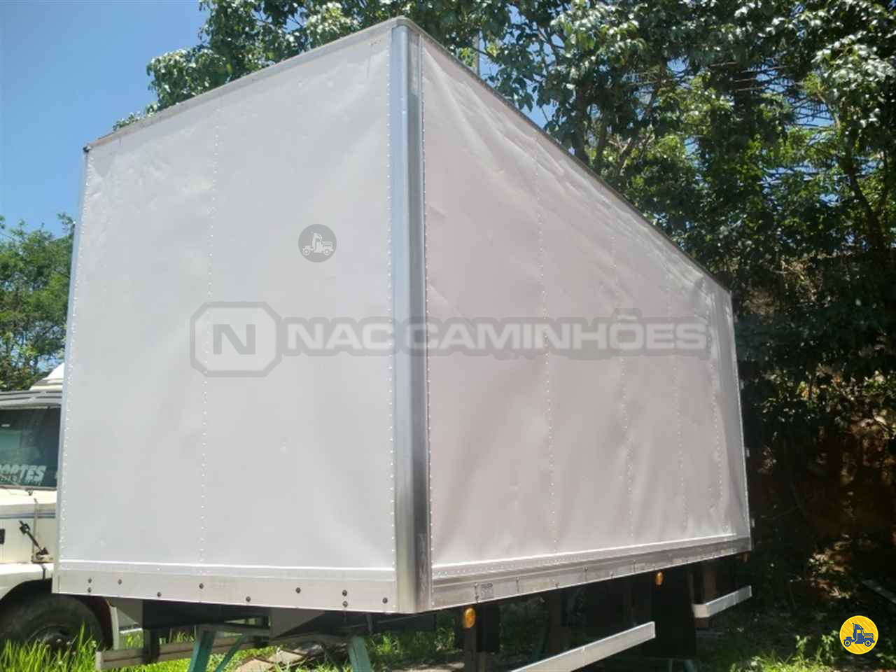 CARRETA SEMI-REBOQUE BAU FURGÃO Nac Caminhões ATIBAIA SÃO PAULO SP