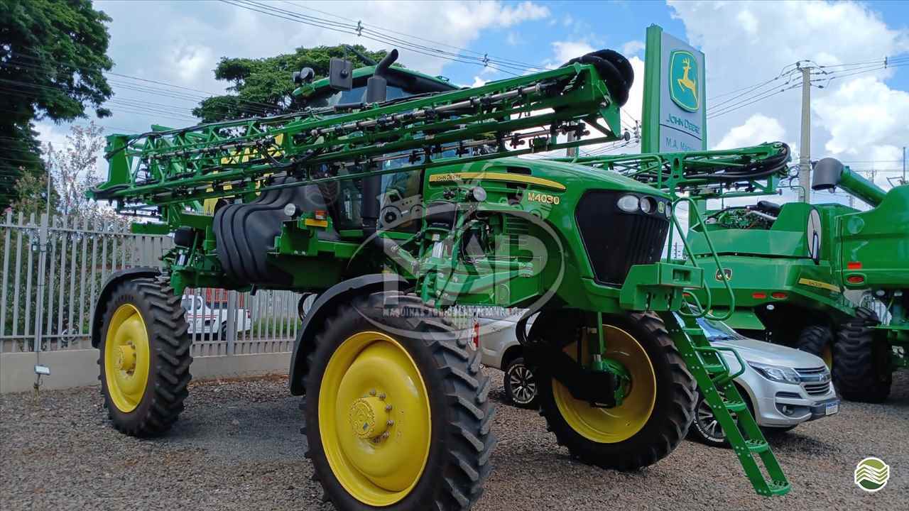 JOHN DEERE M4030 de Máquinas Agrícolas Pitanga