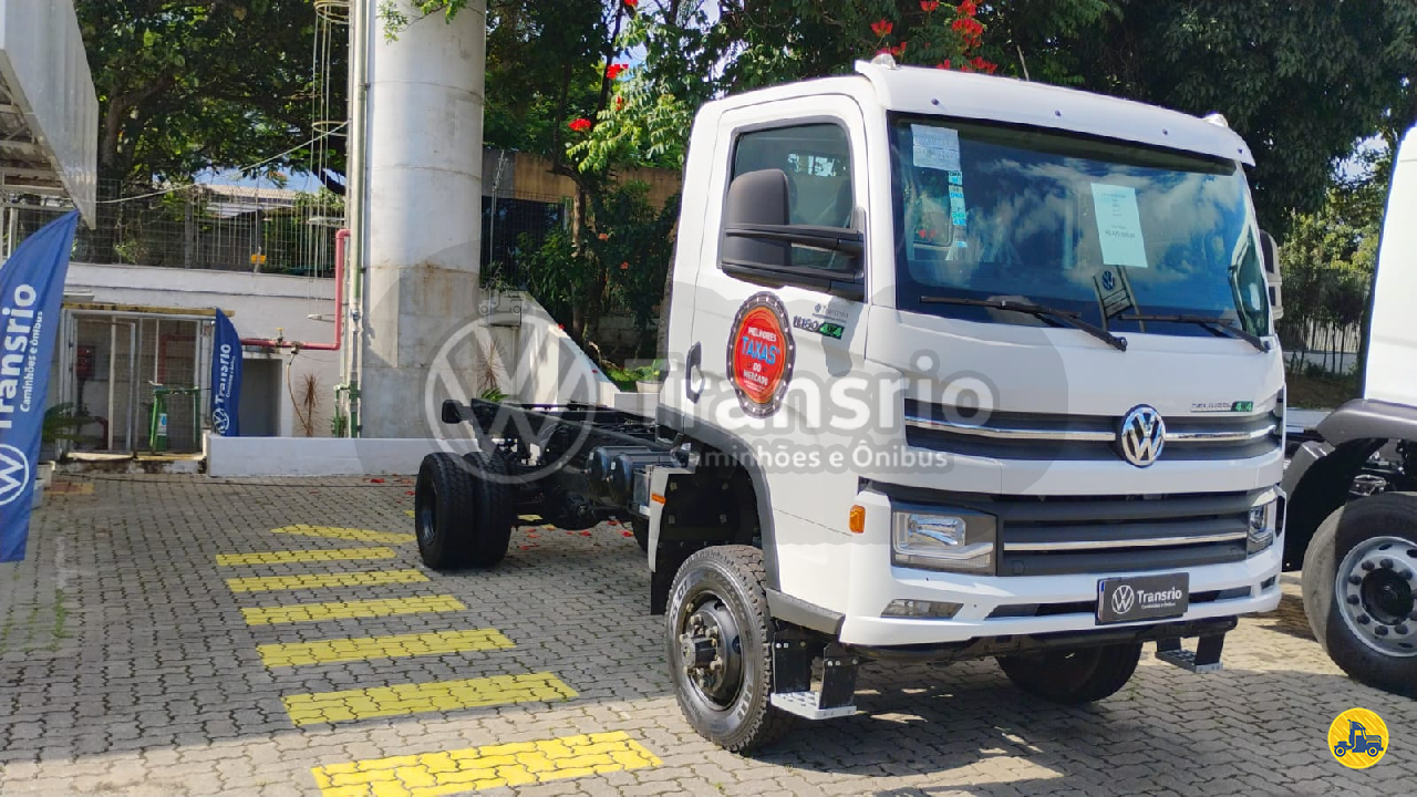 CAMINHAO VOLKSWAGEN VW 11180 Chassis Toco 4x2 Transrio VW - Caçapava CACAPAVA SÃO PAULO SP