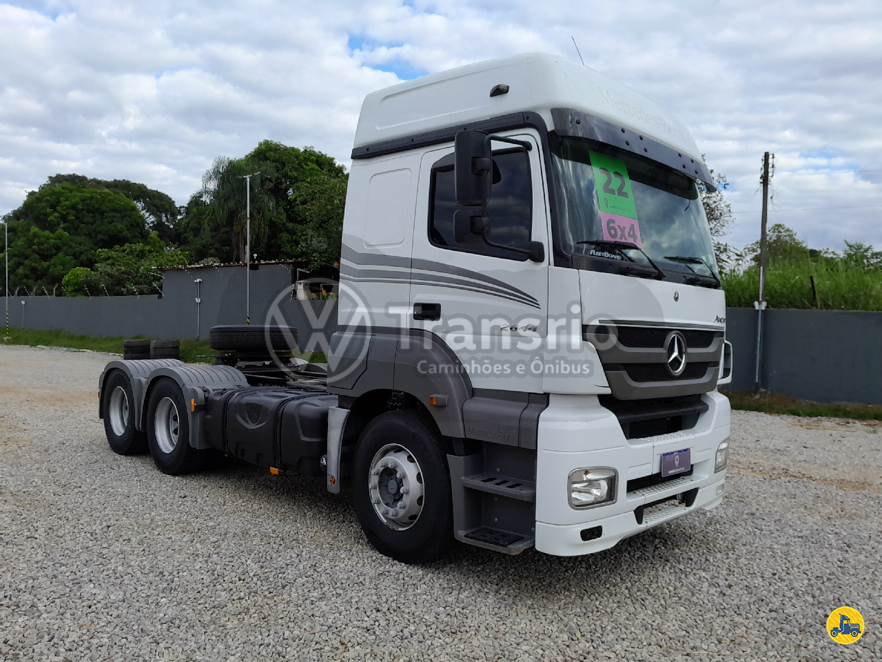 CAMINHAO MERCEDES-BENZ MB 2644 Chassis Cavalo 6x4 Transrio VW - Caçapava CACAPAVA SÃO PAULO SP