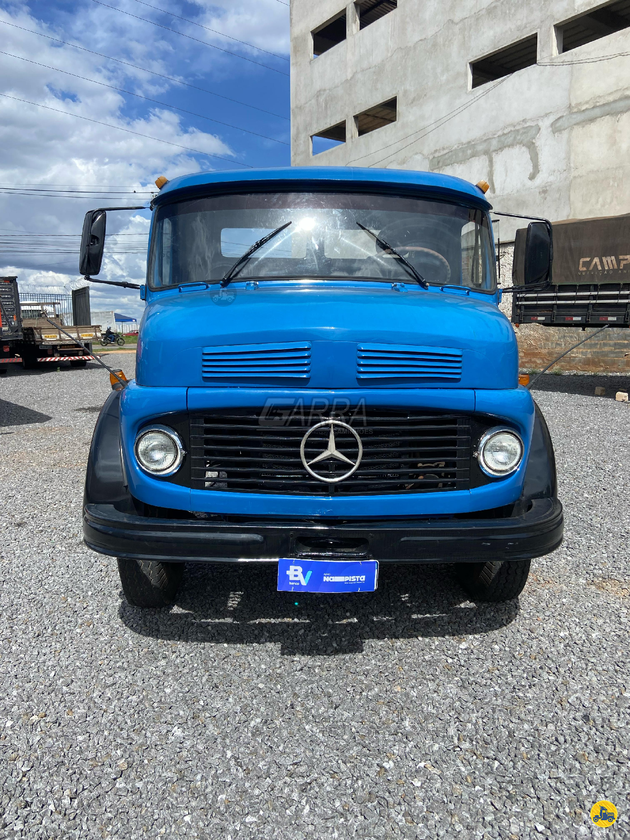CAMINHAO MERCEDES-BENZ MB 1113 Chassis Toco 4x2 Garra Caminhões - Goiânia GOIANIA GOIAS GO