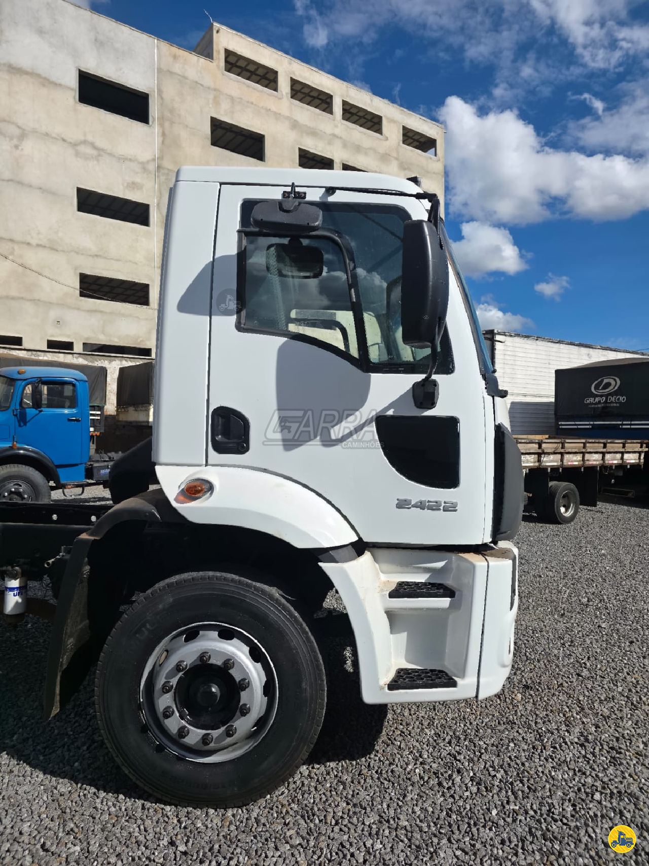 CARGO 2422 de Garra Caminhões - Goiânia