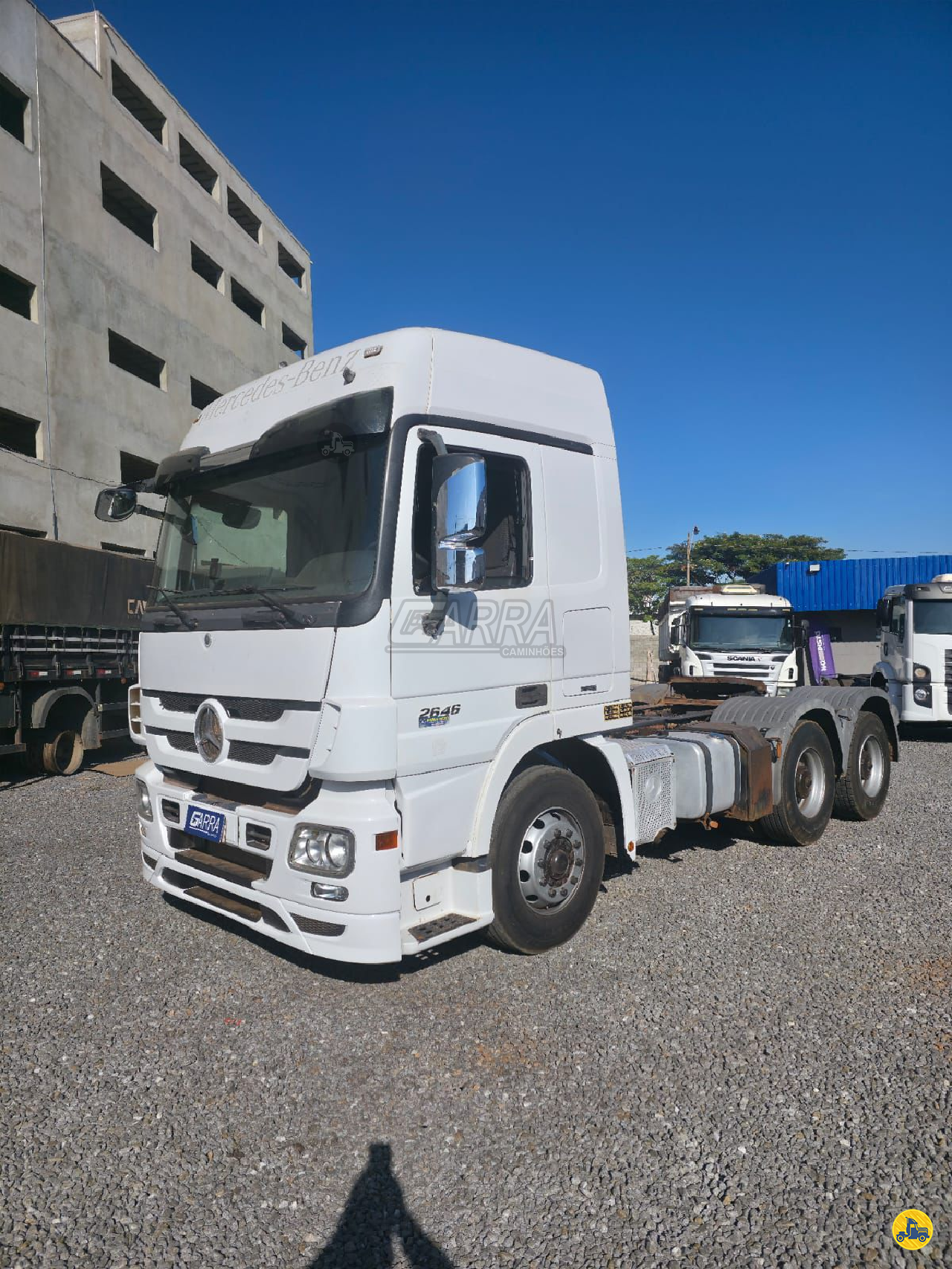 CAMINHAO MERCEDES-BENZ MB 2646 Garra Caminhões - Goiânia GOIANIA GOIAS GO