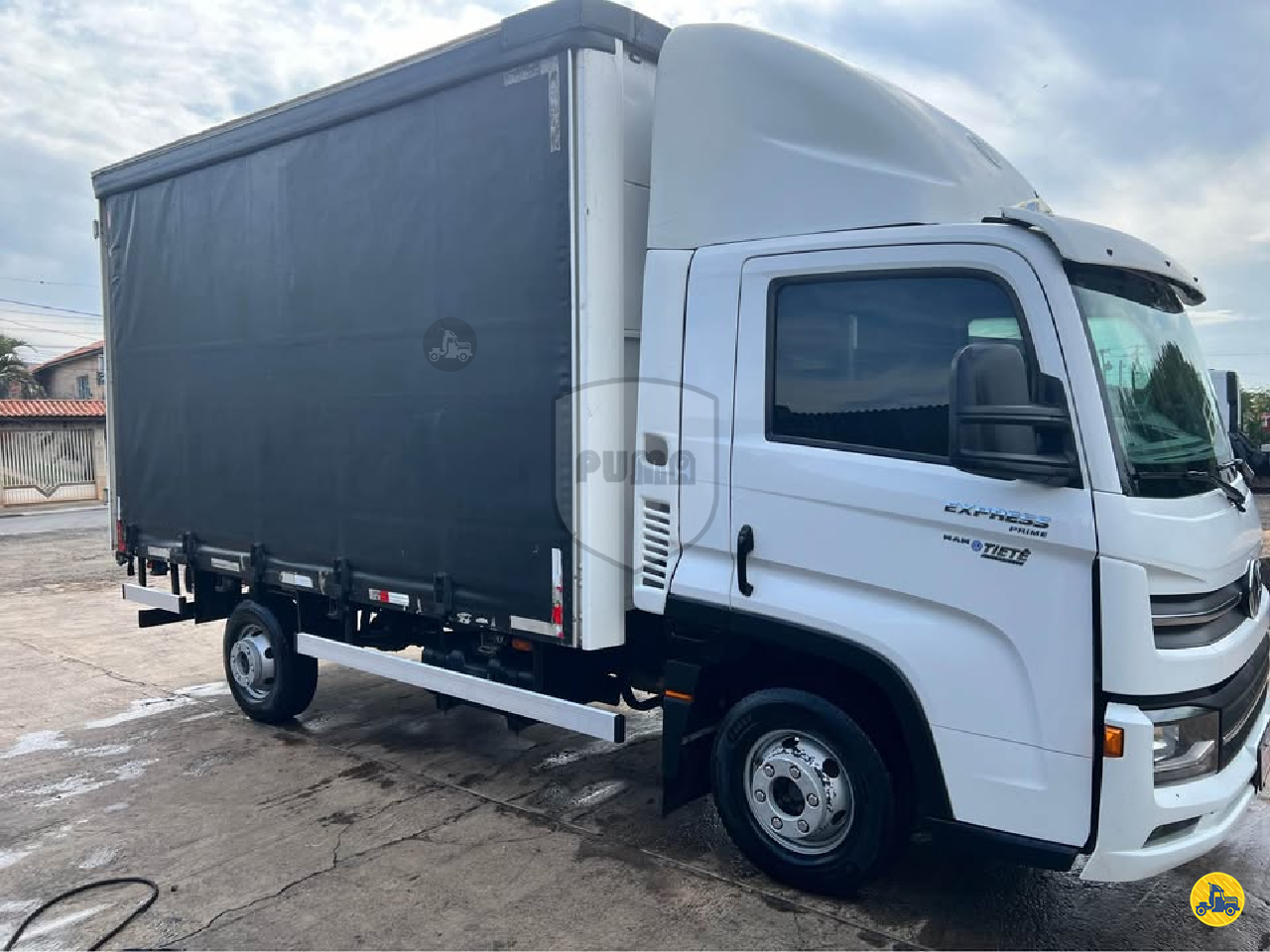 CAMINHAO VOLKSWAGEN DELIVERY EXPRESS Baú Sider 3/4 4x2 Puma Log PORTO FELIZ SÃO PAULO SP