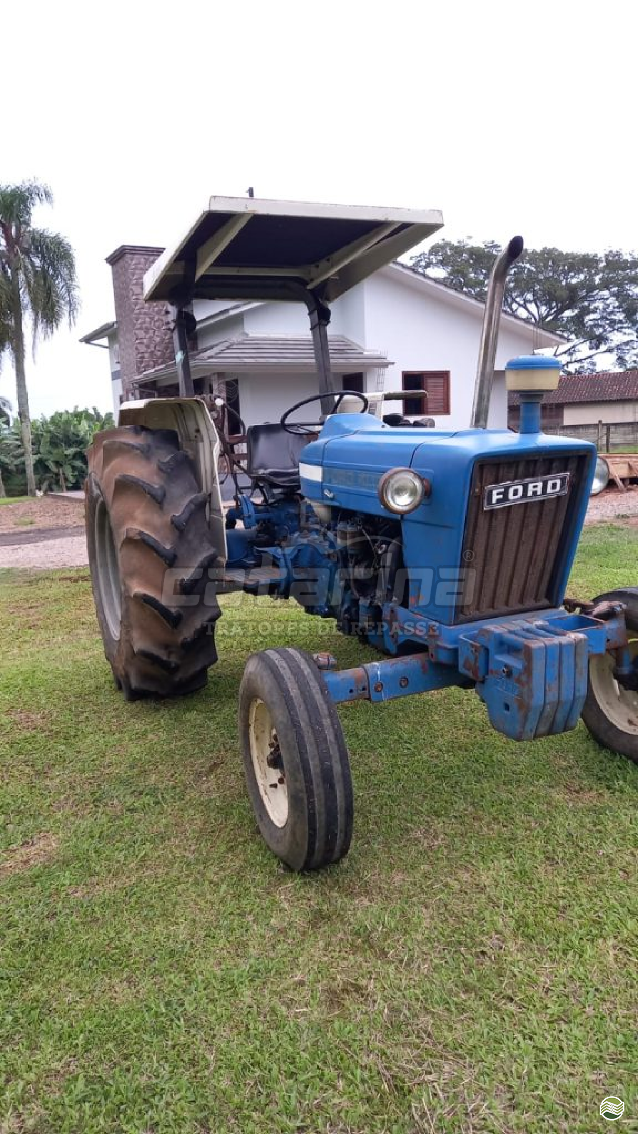 TRATOR FORD FORD 4600 Tração 4x2 Catarina Tratores de Repasse ARARANGUA SANTA CATARINA SC