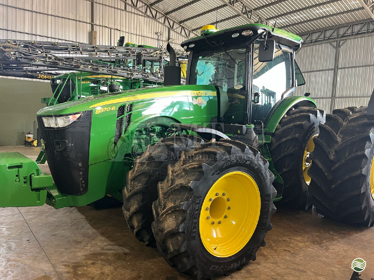 JOHN DEERE 8370R de MT Máquinas Agrícolas
