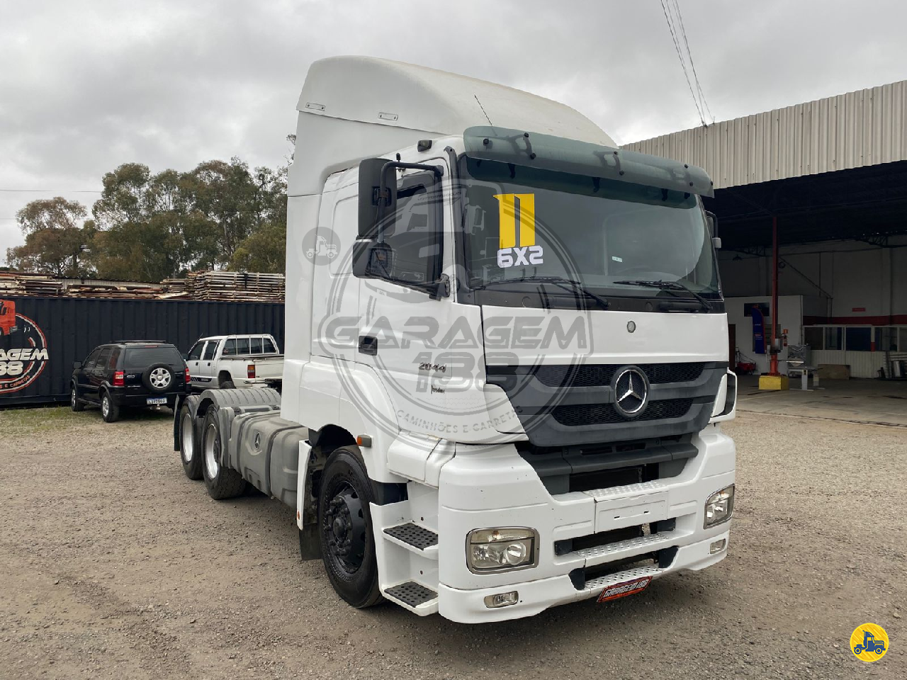 CAMINHAO MERCEDES-BENZ MB 2044 Cavalo Mecânico Cavalo 6x2 Garagem 188 Caminhões CURITIBA PARANÁ PR