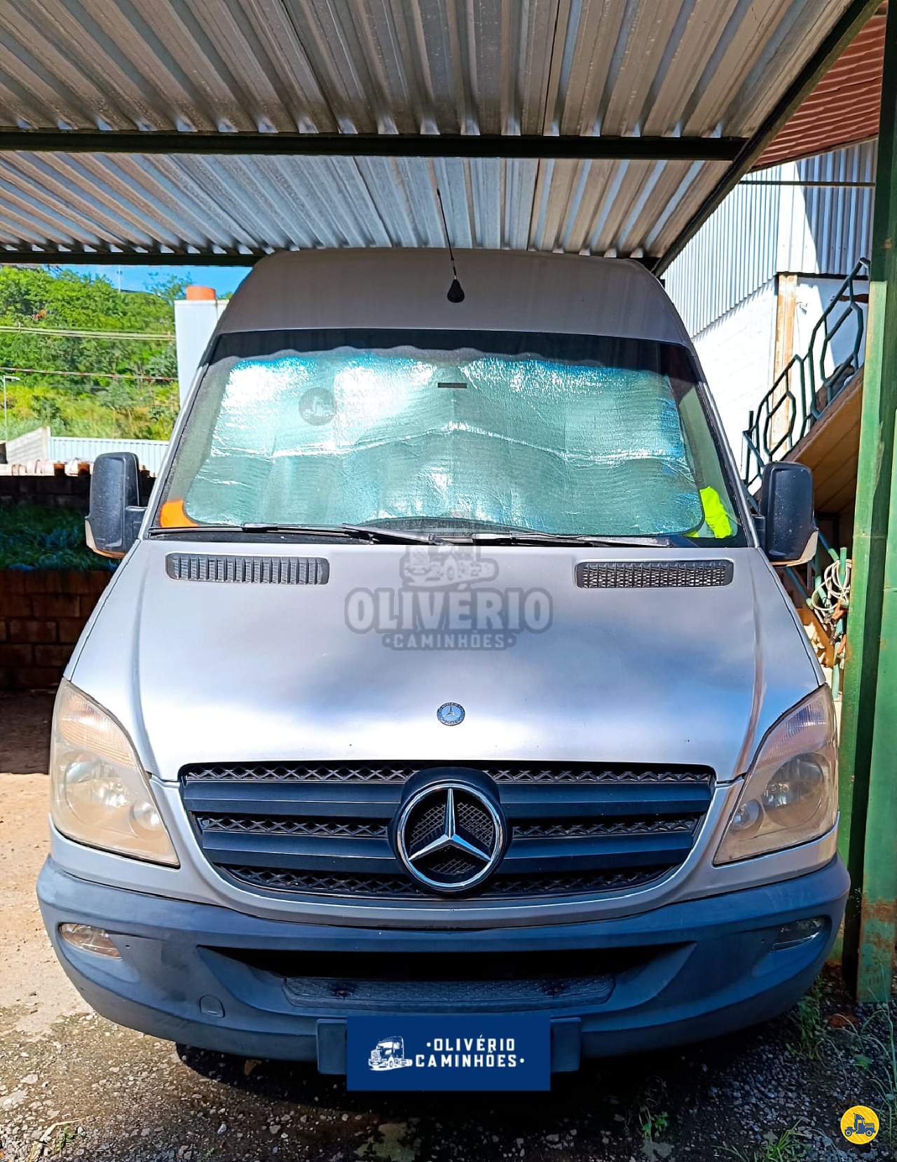 VANS MERCEDES-BENZ Sprinter VAN 415 Olivério Caminhões SAO JOAQUIM DE BICAS MINAS GERAIS MG