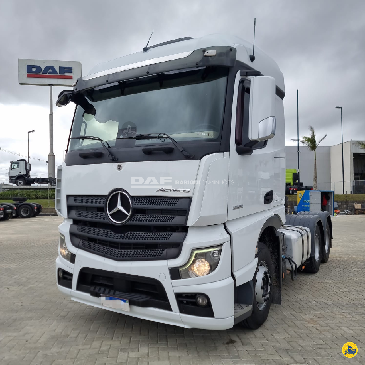 CAMINHAO MERCEDES-BENZ MB 2651 Cavalo Mecânico Cavalo 6x4 DAF Barigui SJP SAO JOSE DOS PINHAIS PARANÁ PR