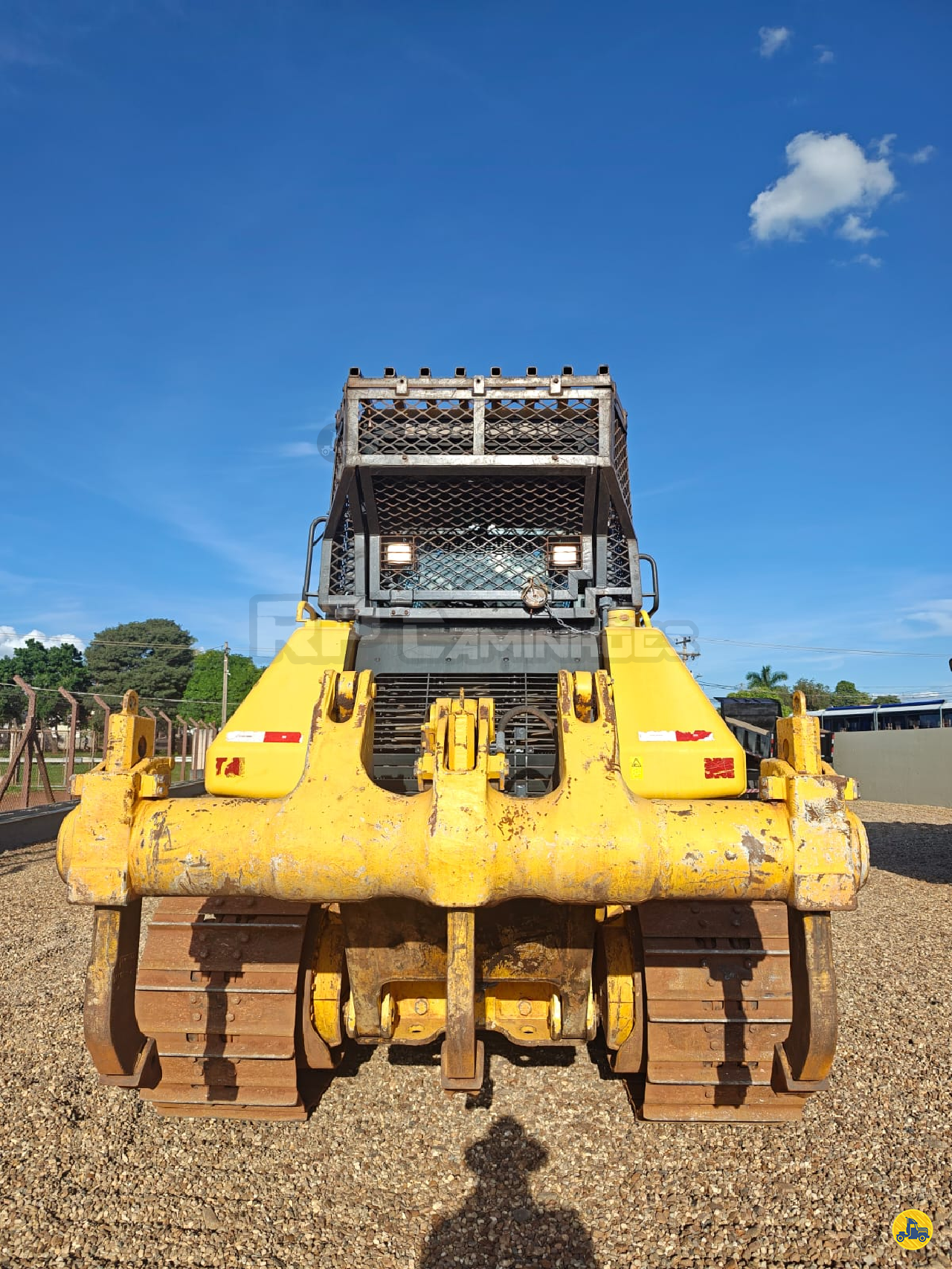 TRATOR ESTEIRA KOMATSU D61-EX RP Comércio de Caminhões MACATUBA SÃO PAULO SP
