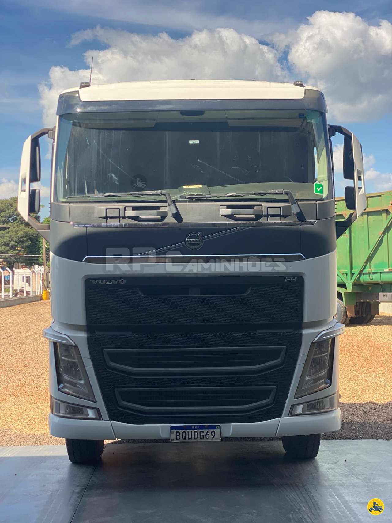 CAMINHAO VOLVO VOLVO FH 540 Cavalo Mecânico Truck 6x4 RP Comércio de Caminhões MACATUBA SÃO PAULO SP
