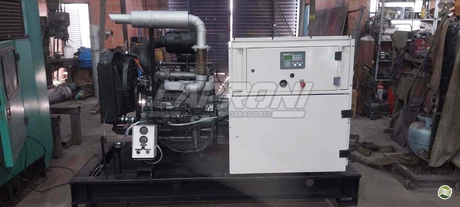 EQUIPAMENTOS GRUPO GERADOR GERADOR Caproni Máquinas e Geradores SANTO ANDRE SÃO PAULO SP