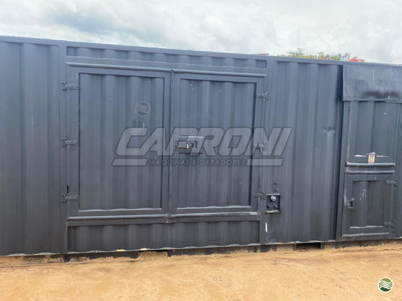 EQUIPAMENTOS GRUPO GERADOR GERADOR Caproni Máquinas e Geradores SANTO ANDRE SÃO PAULO SP