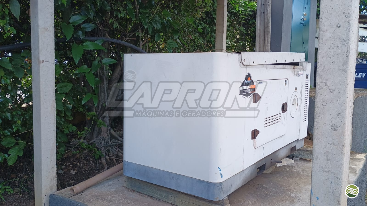 EQUIPAMENTOS GRUPO GERADOR GERADOR Caproni Máquinas e Geradores SANTO ANDRE SÃO PAULO SP