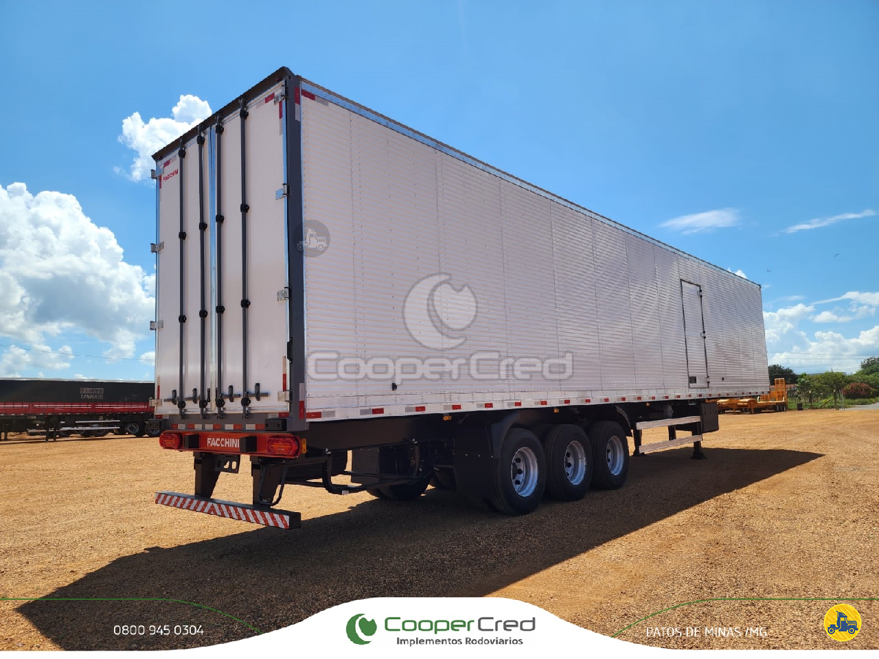 CARRETA SEMI-REBOQUE BAU FURGÃO Cooper Cred Implementos Rodoviários MG PATOS DE MINAS MINAS GERAIS MG