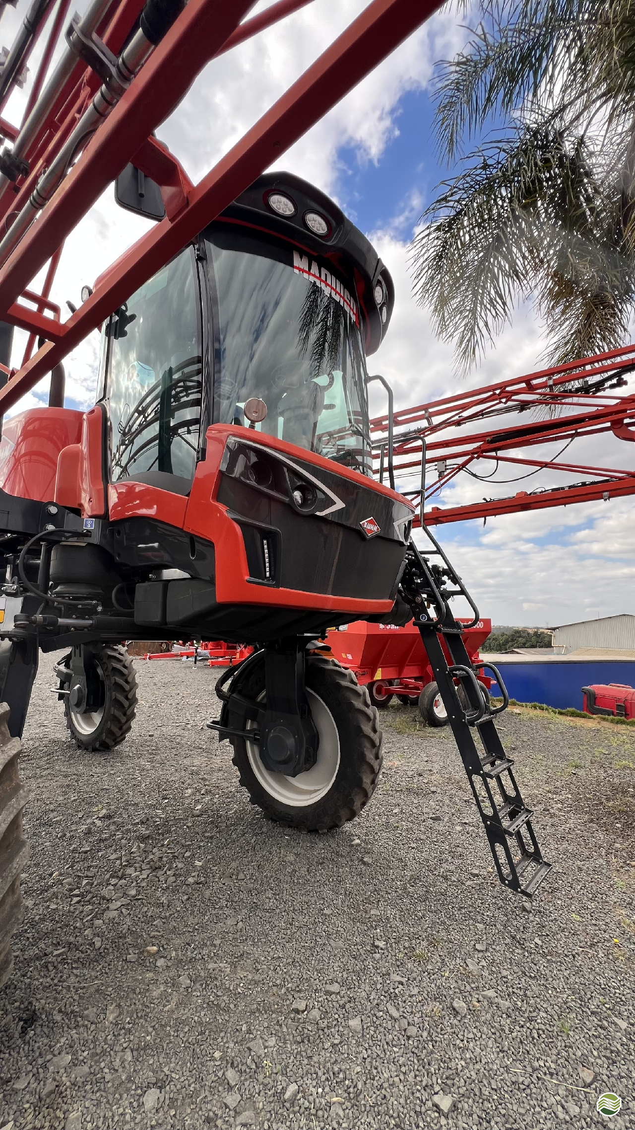 PULVERIZADOR KUHN FIGHTER 2500 Tração 4x4 Rafael Souza - Tudo Para Fazendas PONTA GROSSA PARANÁ PR