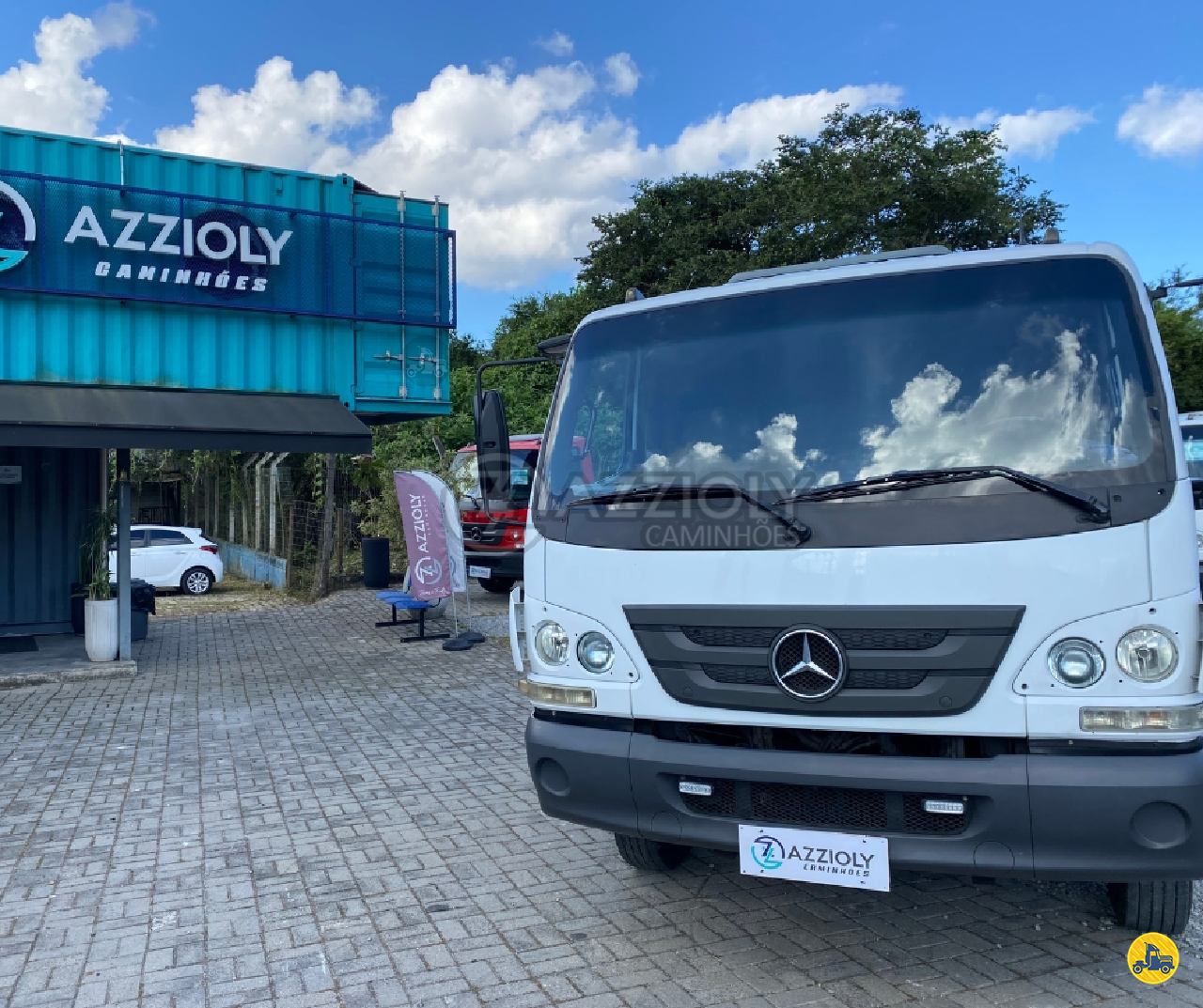 MB 1016 de Azzioly Caminhões