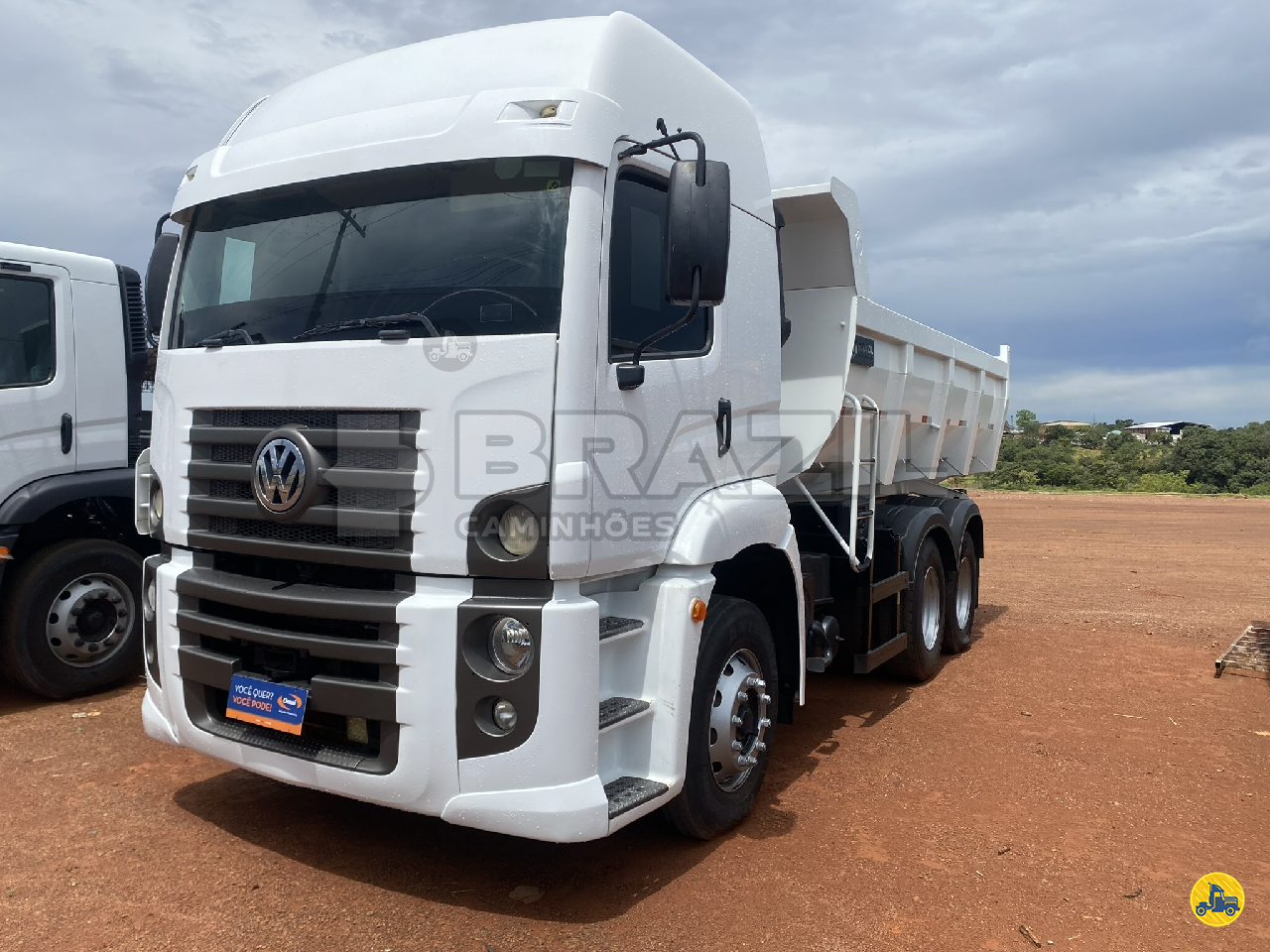 CAMINHAO VOLKSWAGEN VW 25320 Caçamba Basculante Truck 6x2 Brazil Implementos GOIANIA GOIAS GO