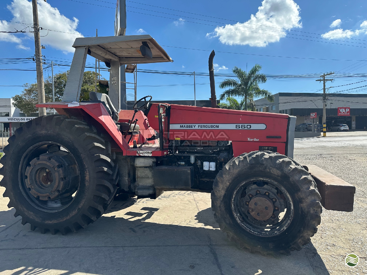 TRATOR MASSEY FERGUSON MF 660 Tração 4x4 Triama Usados BOM DESPACHO MINAS GERAIS MG