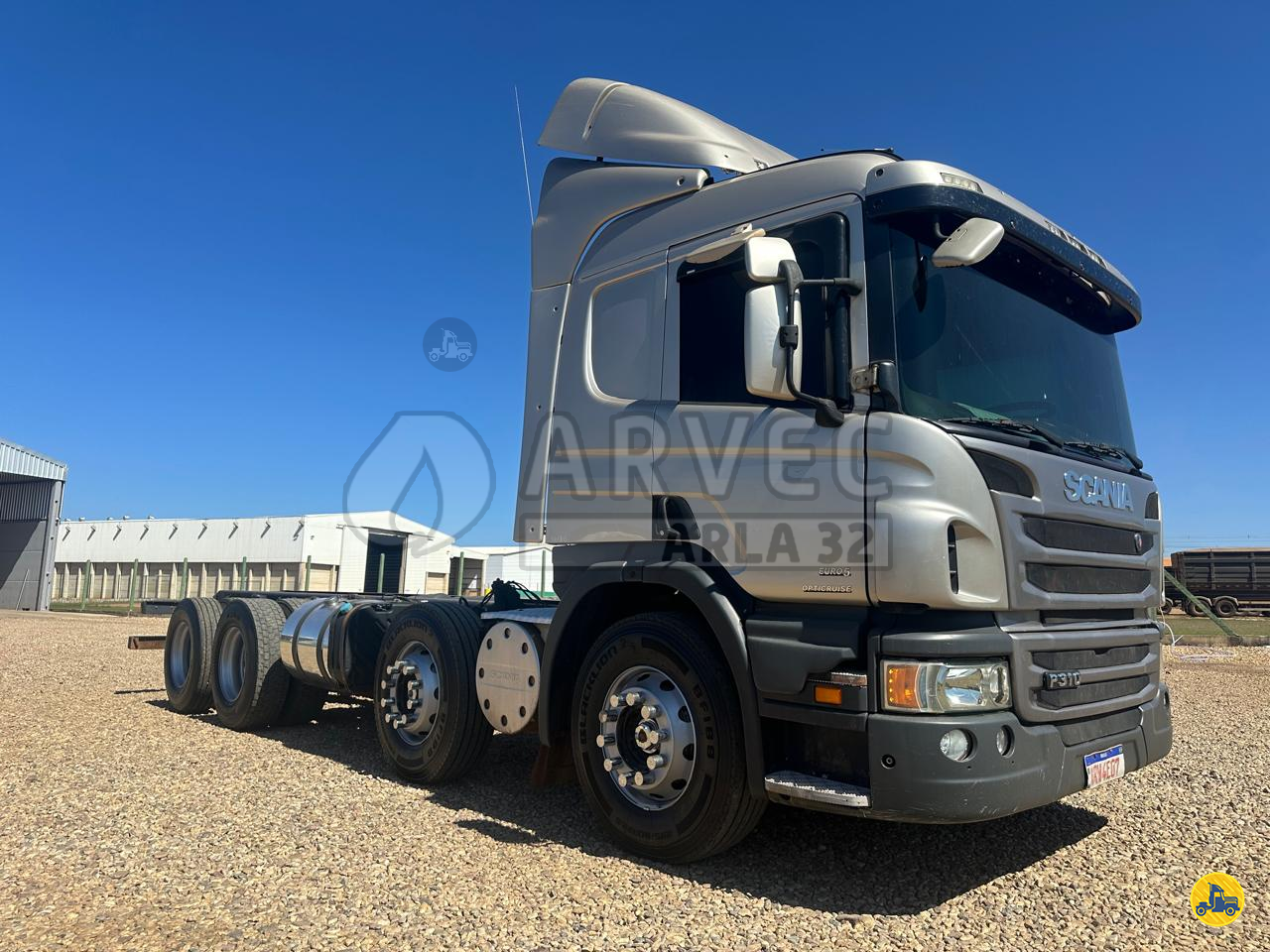 CAMINHAO SCANIA SCANIA P310 Chassis BiTruck 8x2 Arvec  PRIMAVERA DO LESTE MATO GROSSO MT