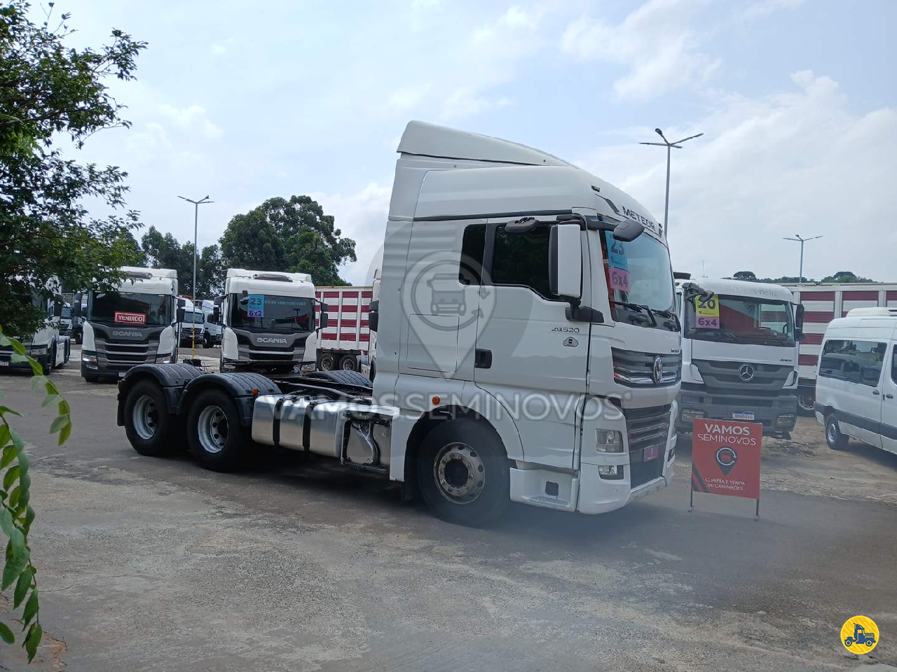 CAMINHAO VOLKSWAGEN VW 29520 Cavalo Mecânico Cavalo 6x4 Vamos Seminovos - Itajaí ITAJAI SANTA CATARINA SC