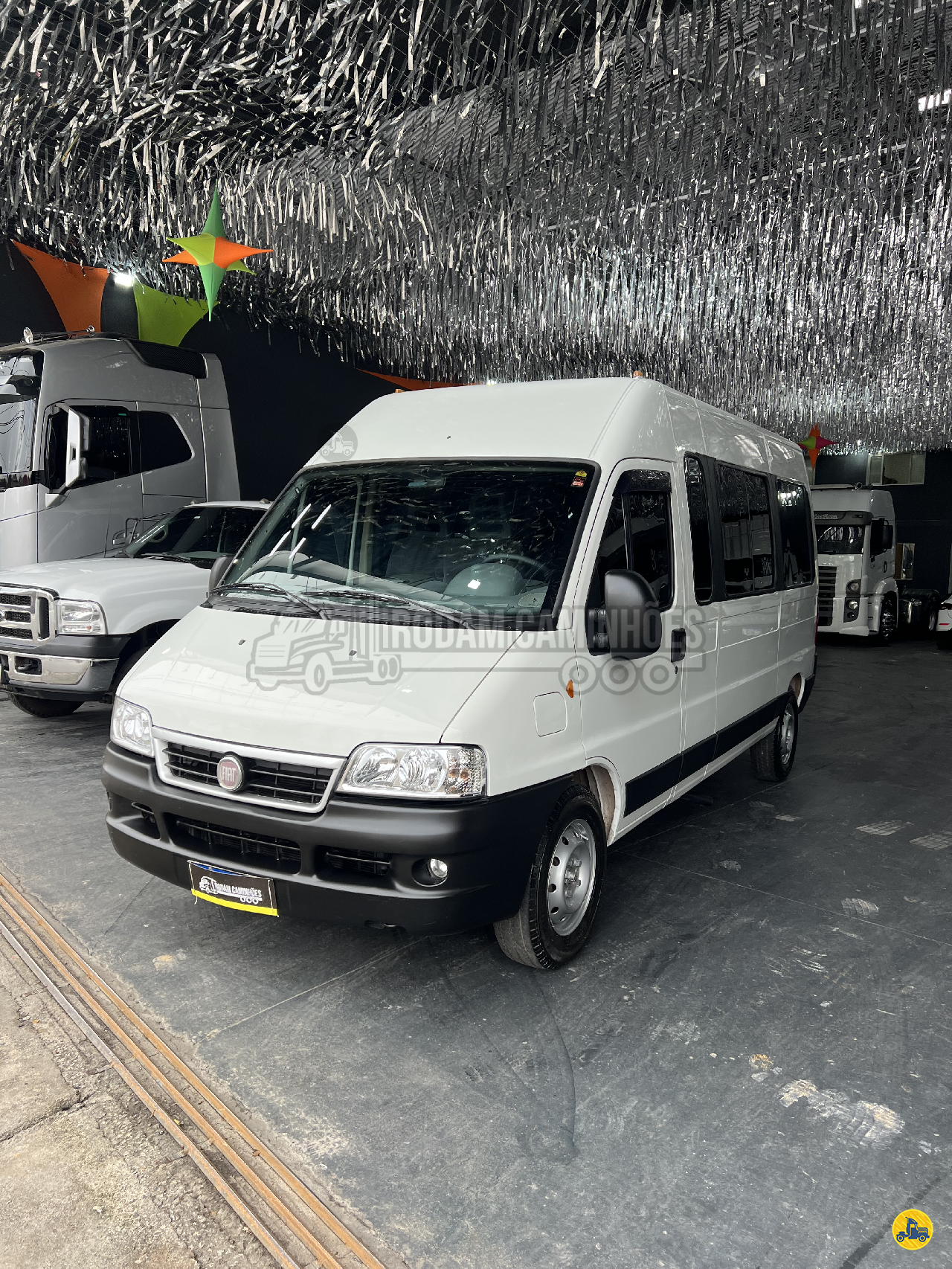 UTILITARIOS FIAT Ducato Minibus 2.3 Rodam Caminhões SAO BERNARDO DO CAMPO SÃO PAULO SP