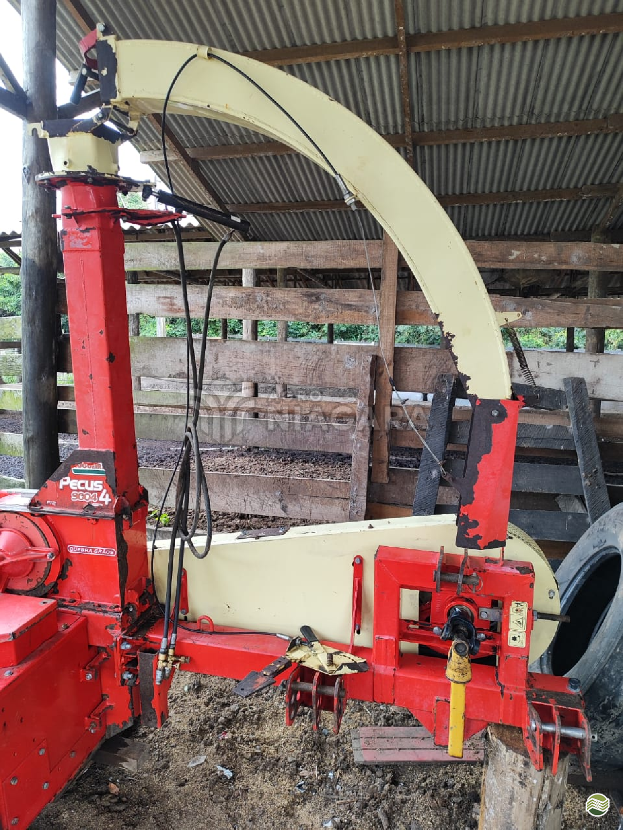 IMPLEMENTOS AGRICOLAS ENSILADEIRA ENSILADEIRA 1 LINHA Agro Niagara LONDRINA PARANÁ PR