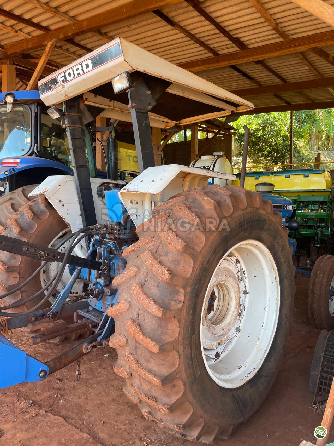 TRATOR FORD FORD 6610 Tração 4x2 Agro Niagara LONDRINA PARANÁ PR