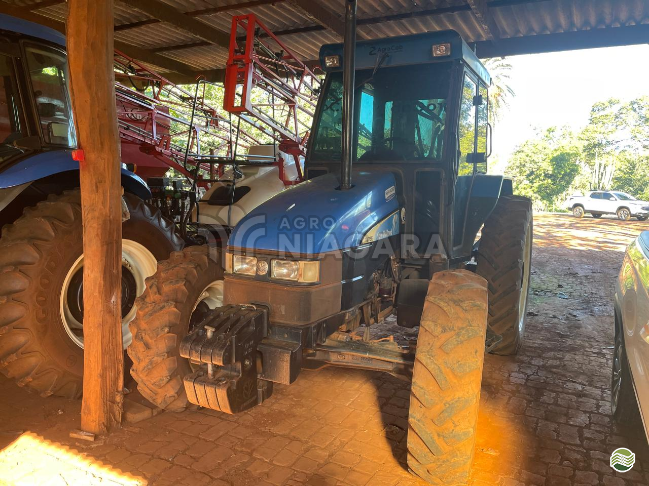 TRATOR NEW HOLLAND NEW TL 75 Tração 4x4 Agro Niagara LONDRINA PARANÁ PR